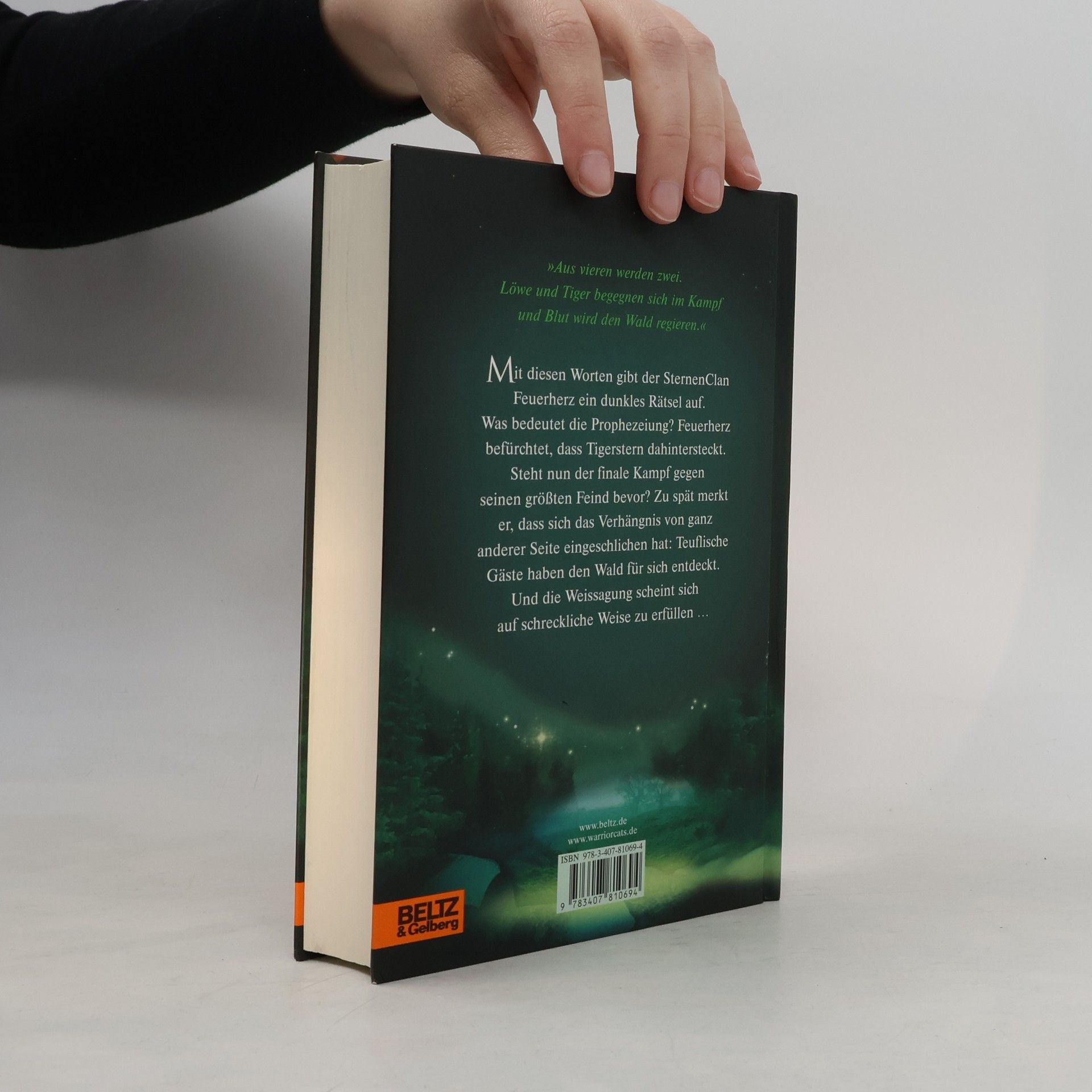 Erin Hunter Warrior Cats. Stunde der Finsternis