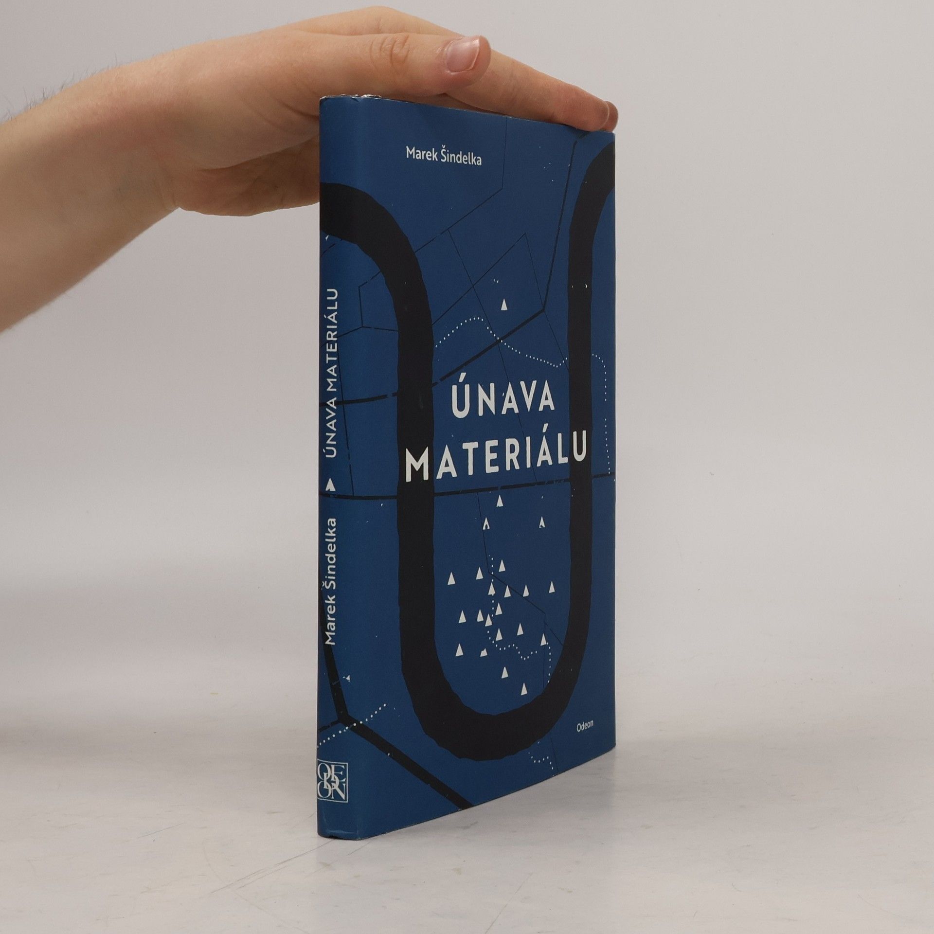 Marek Šindelka Únava materiálu