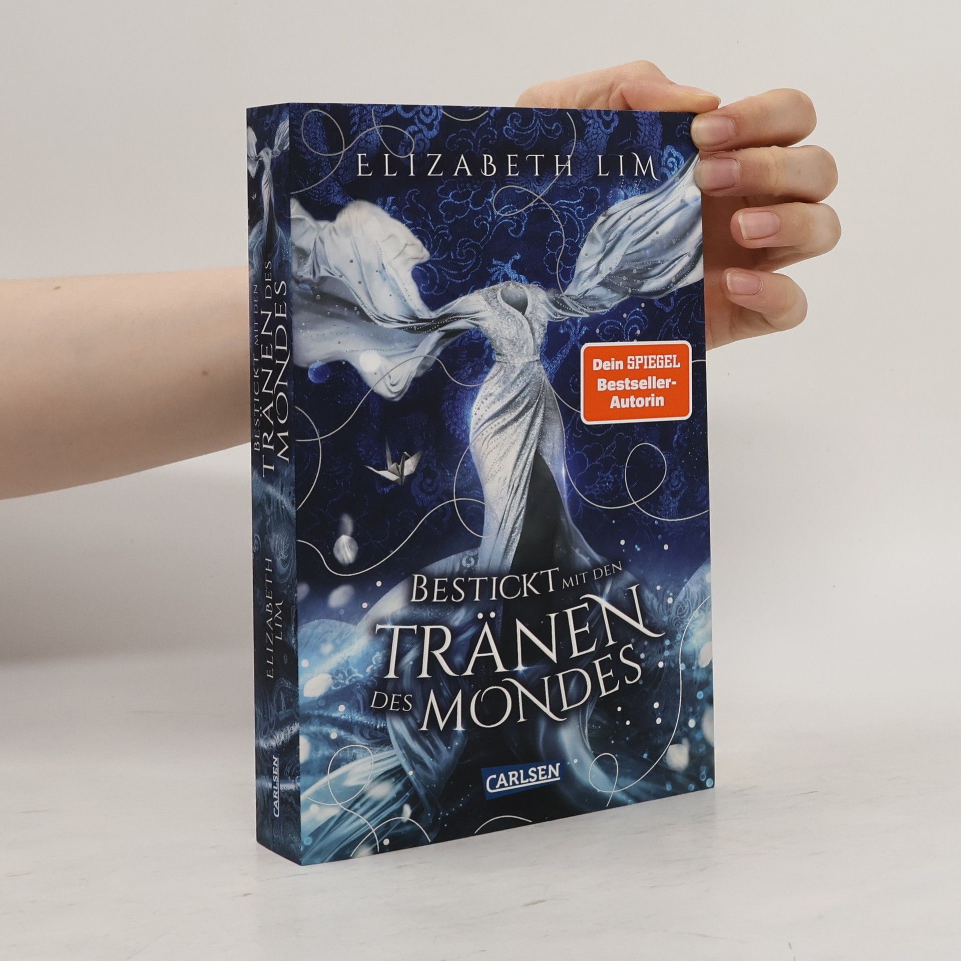 Elizabeth Lim Bestickt mit den Tränen des Mondes