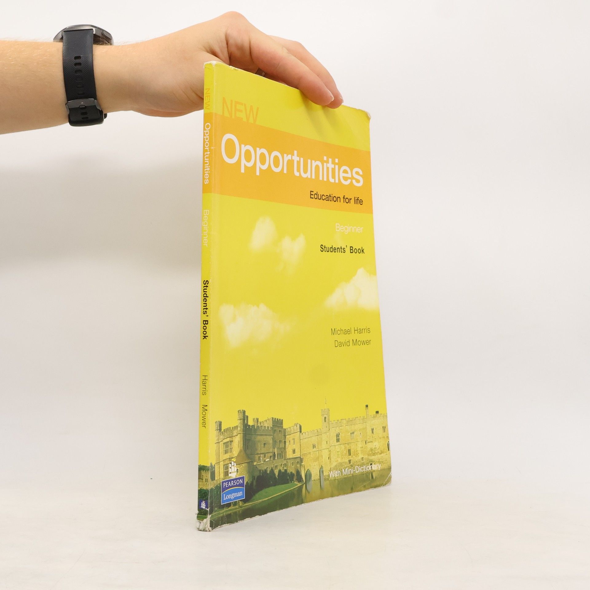 Michael Harris New Opportunities Global Beginner Students´ Book NE