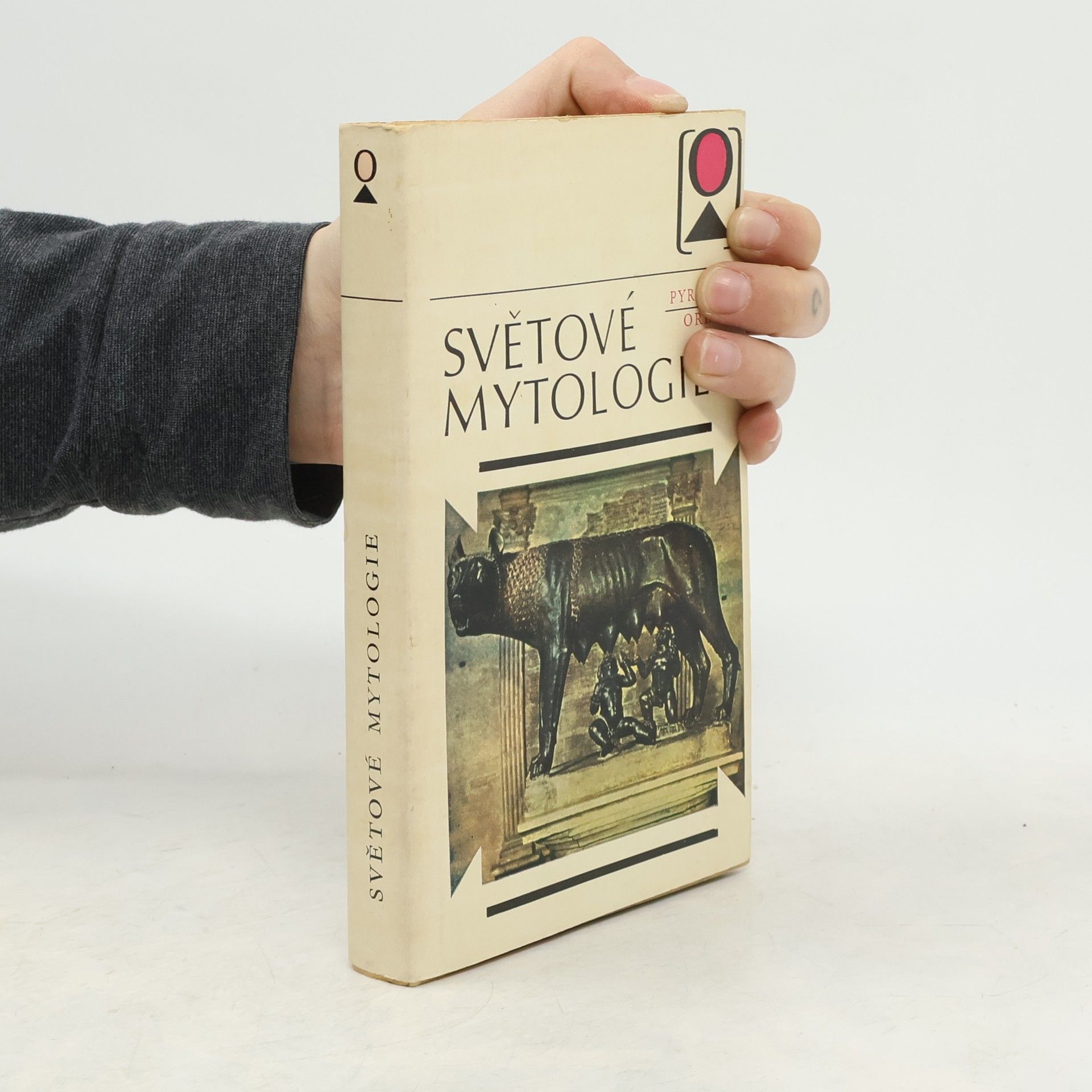 Zsuzsa Kulcsár Světové mytologie. Nábožensko-mytologické systémy národů světa