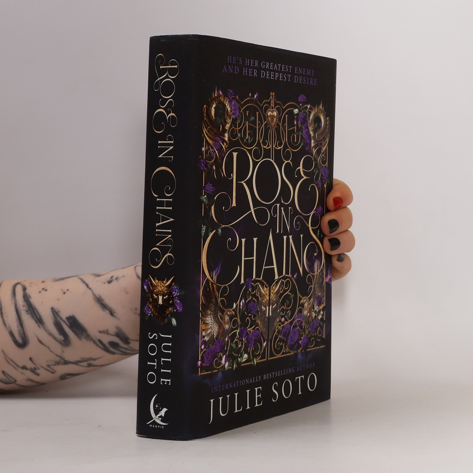 Rose in Chains