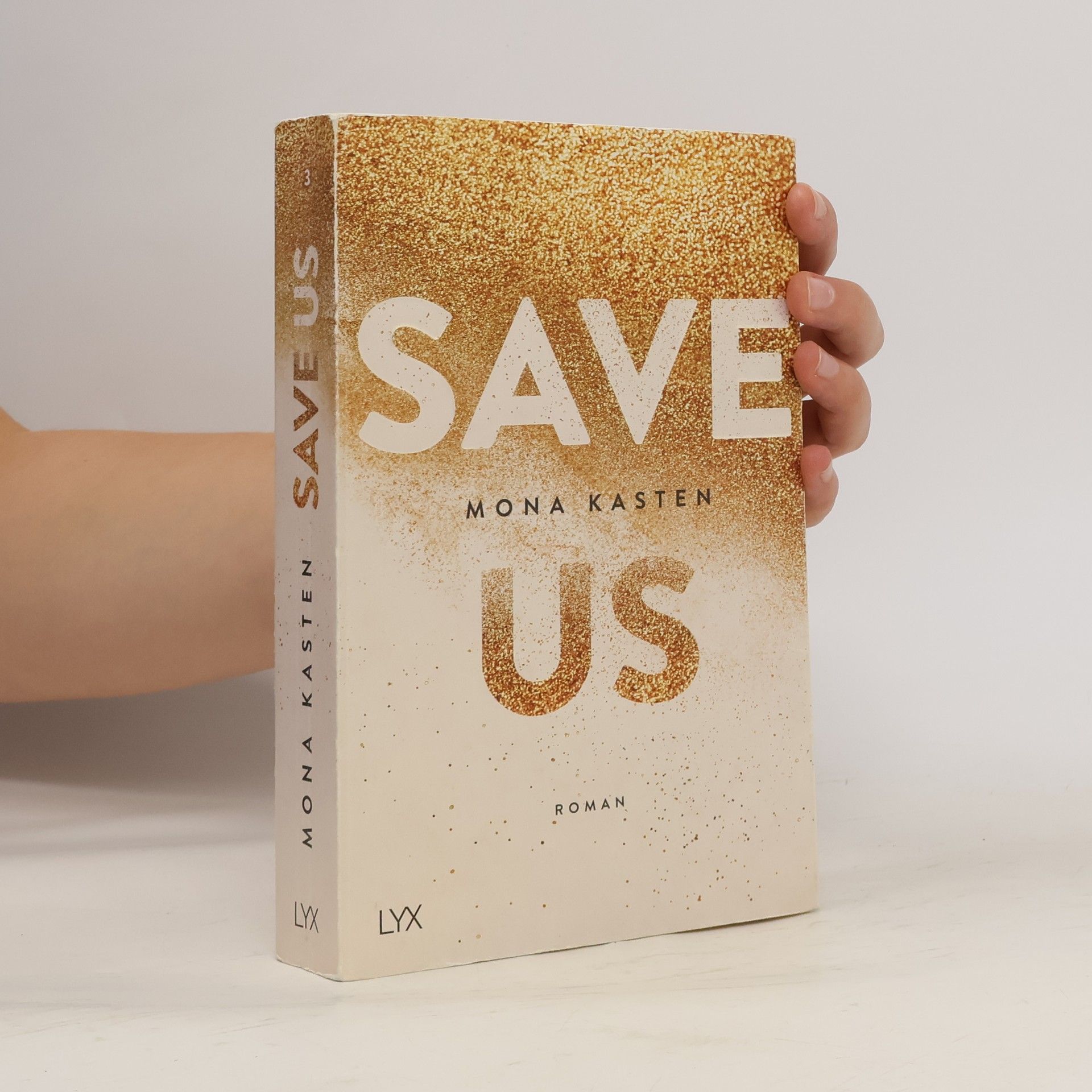 Mona Kasten Save us