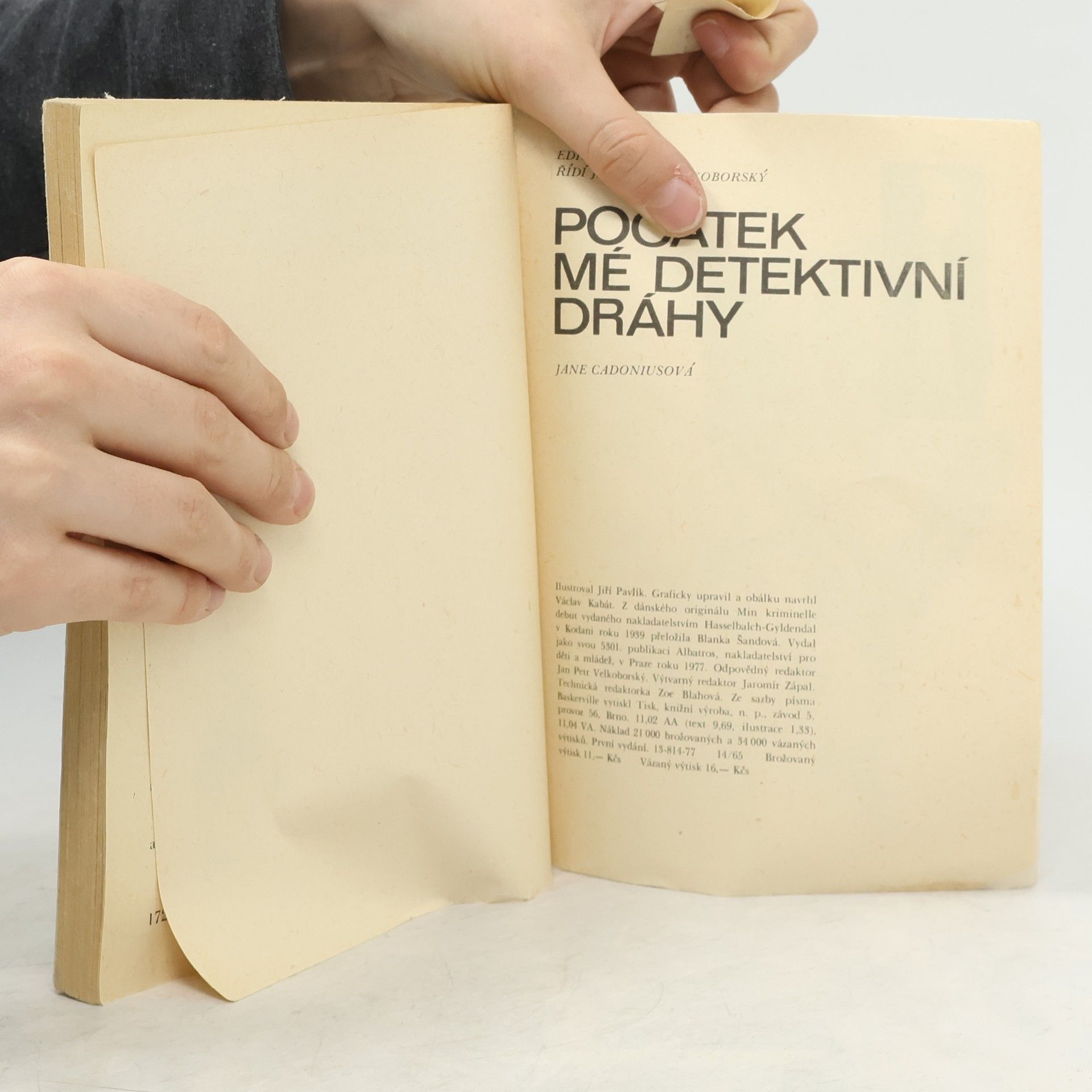 Jane Cadonius Počátek mé detektivní dráhy