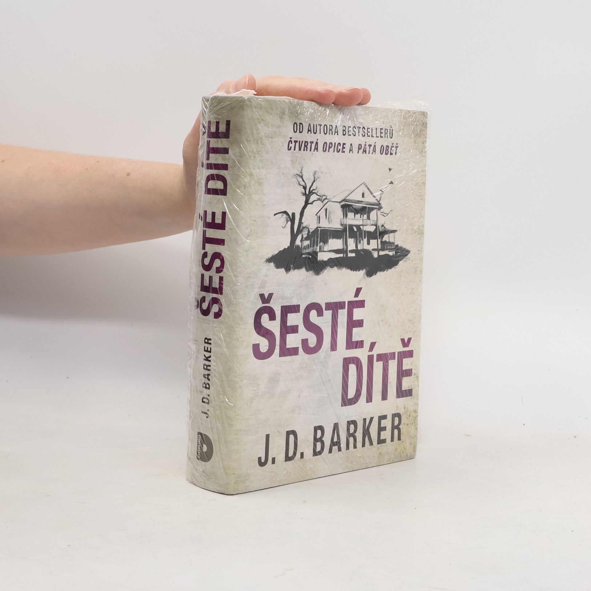 J. D. Barker Šesté dítě