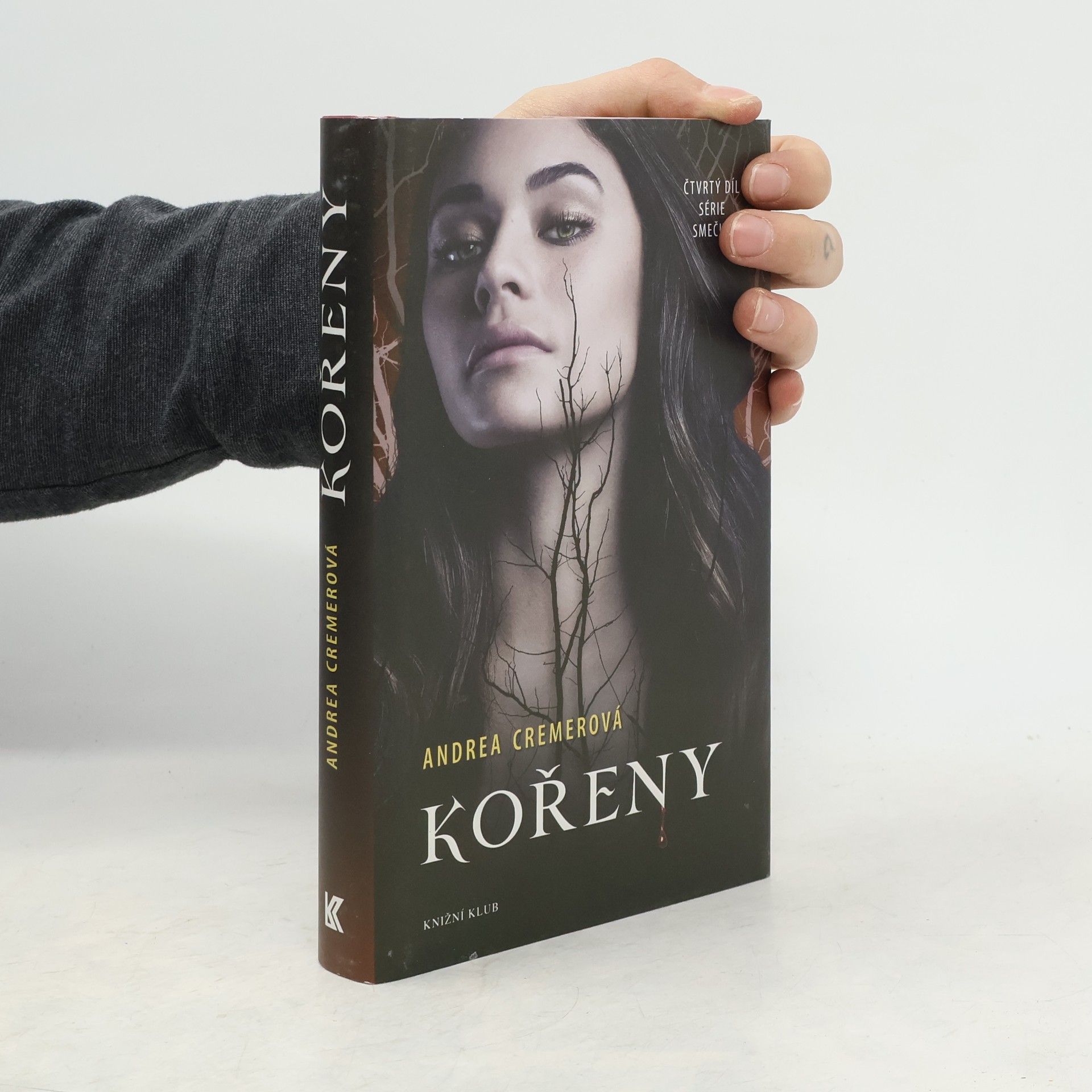 Andrea R. Cremer Kořeny