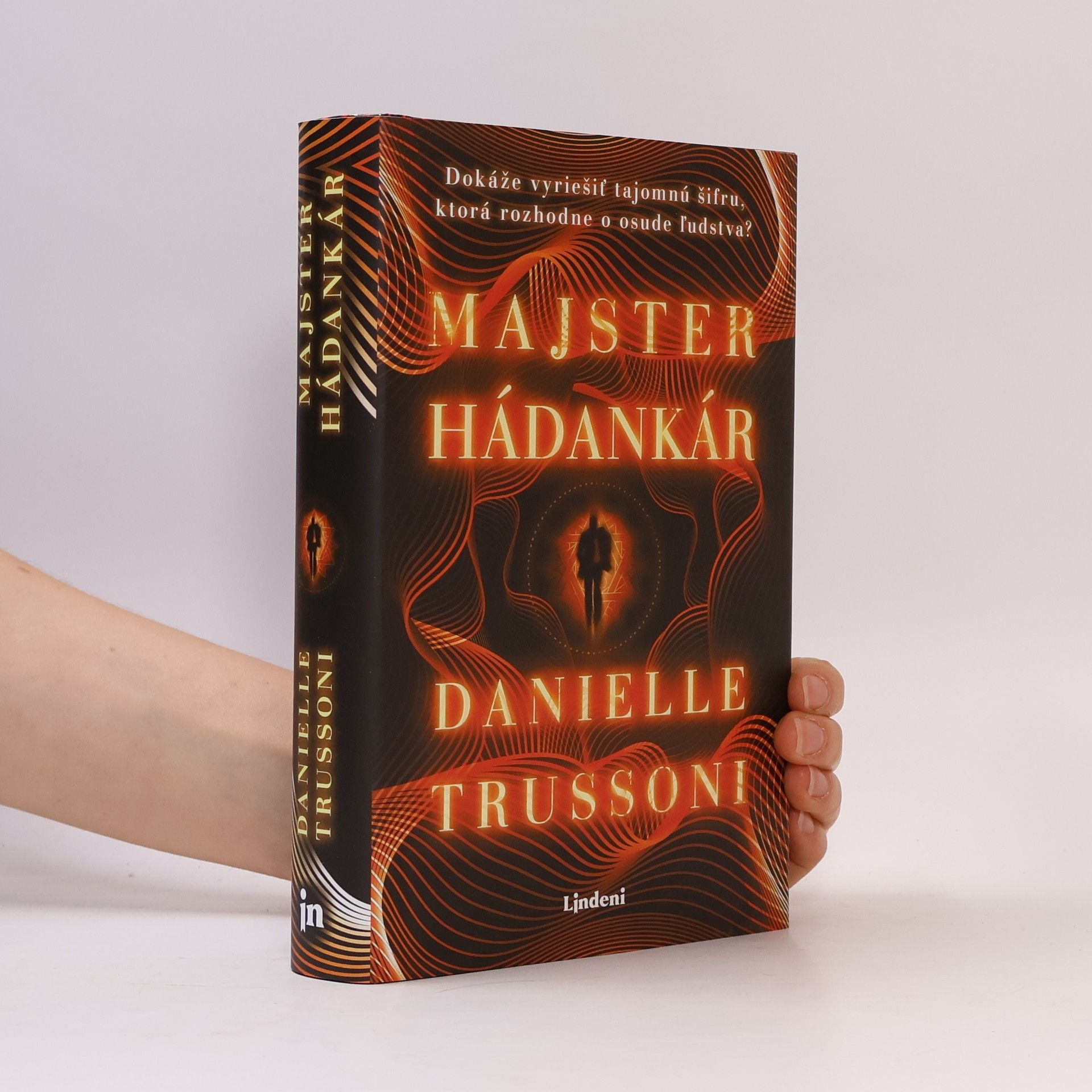 Danielle Trussoni Majster hádankár