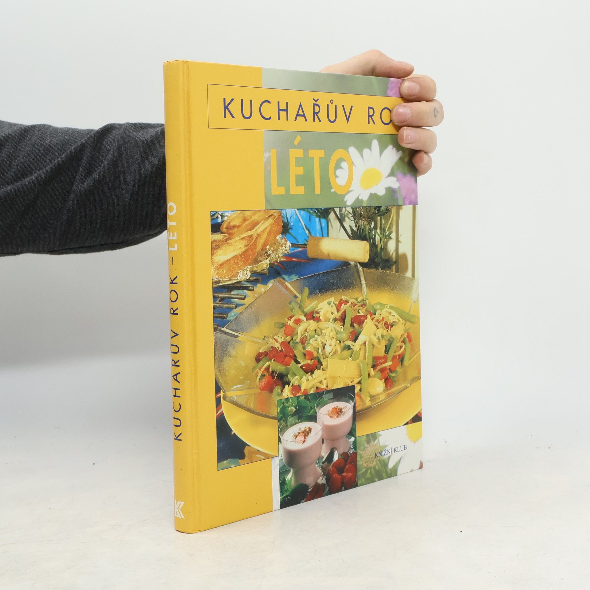 Kolektiv autorů Kuchařův rok. Léto