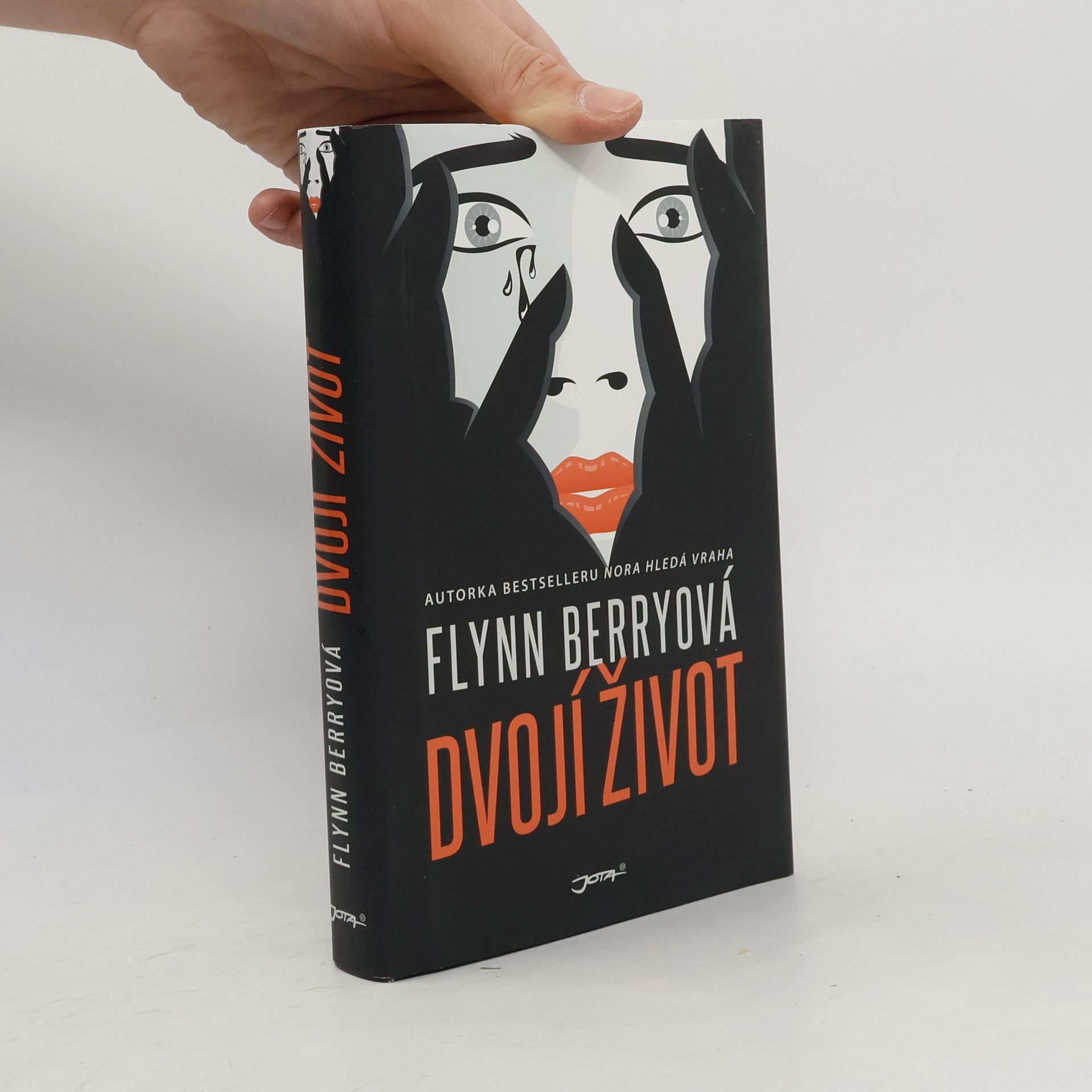 Flynn Berry Dvojí život