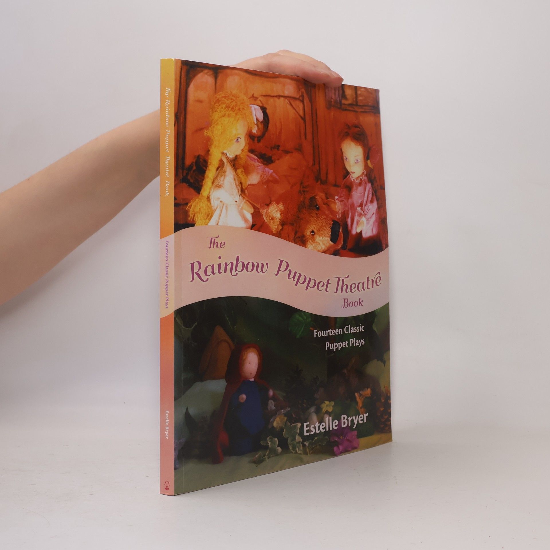 Estelle Bryer The Rainbow Puppet Theater Book