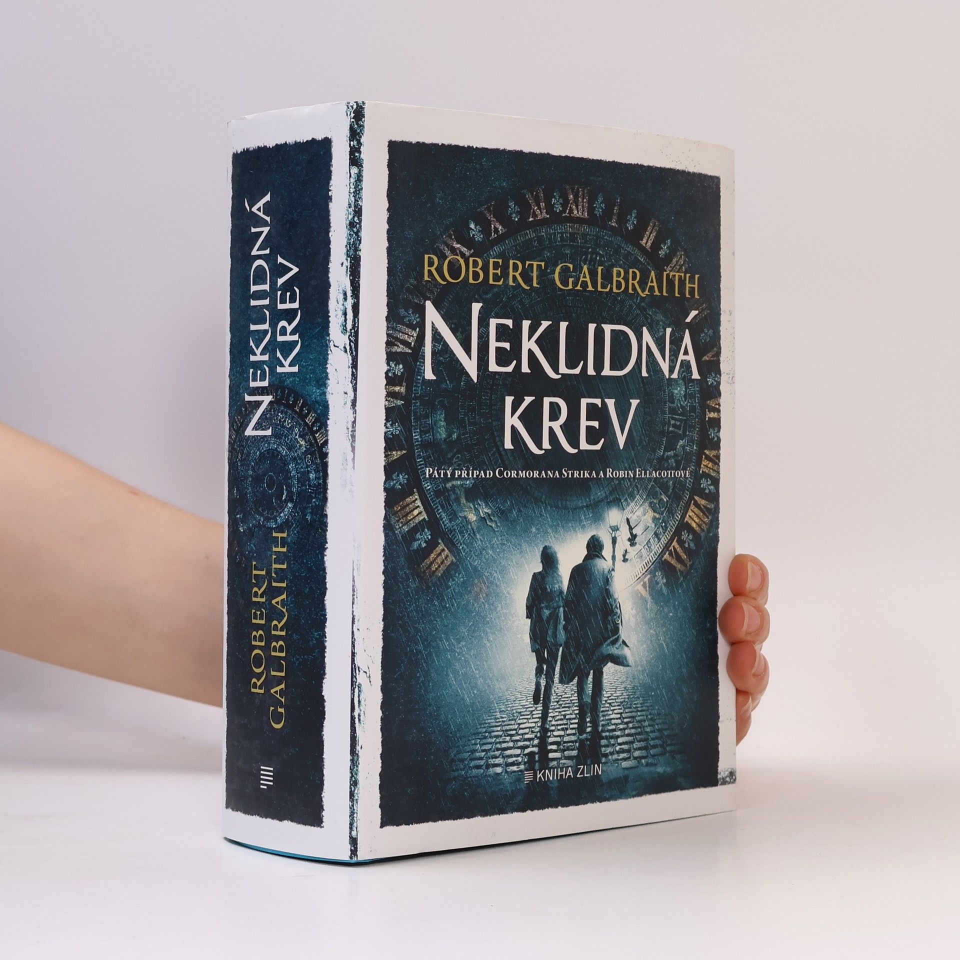 Joanne K. Rowlingová Neklidná krev