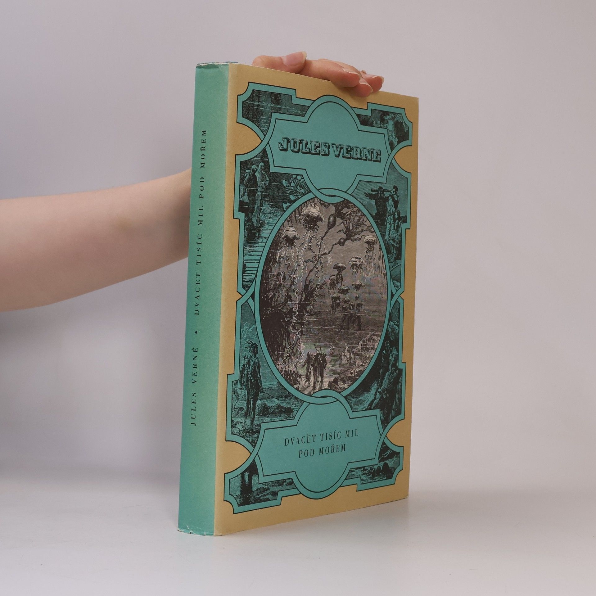 Jules Verne Dvacet tisíc mil pod mořem