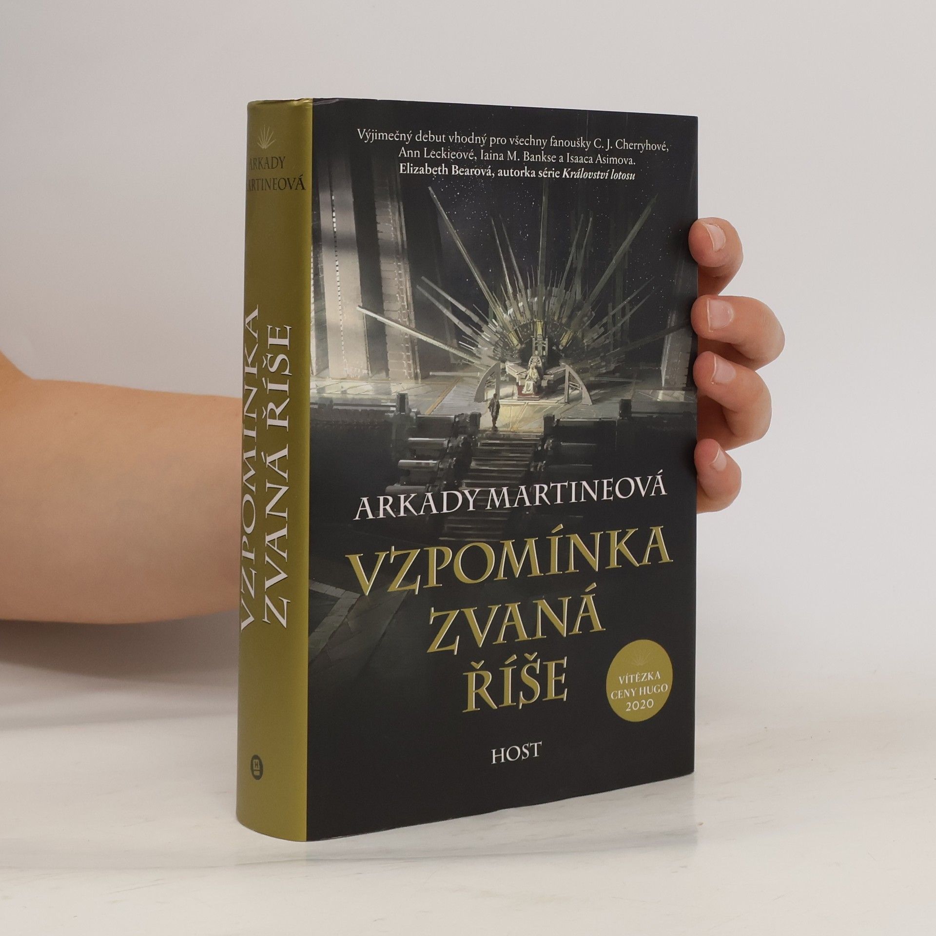 Arkady Martine Vzpomínka zvaná říše