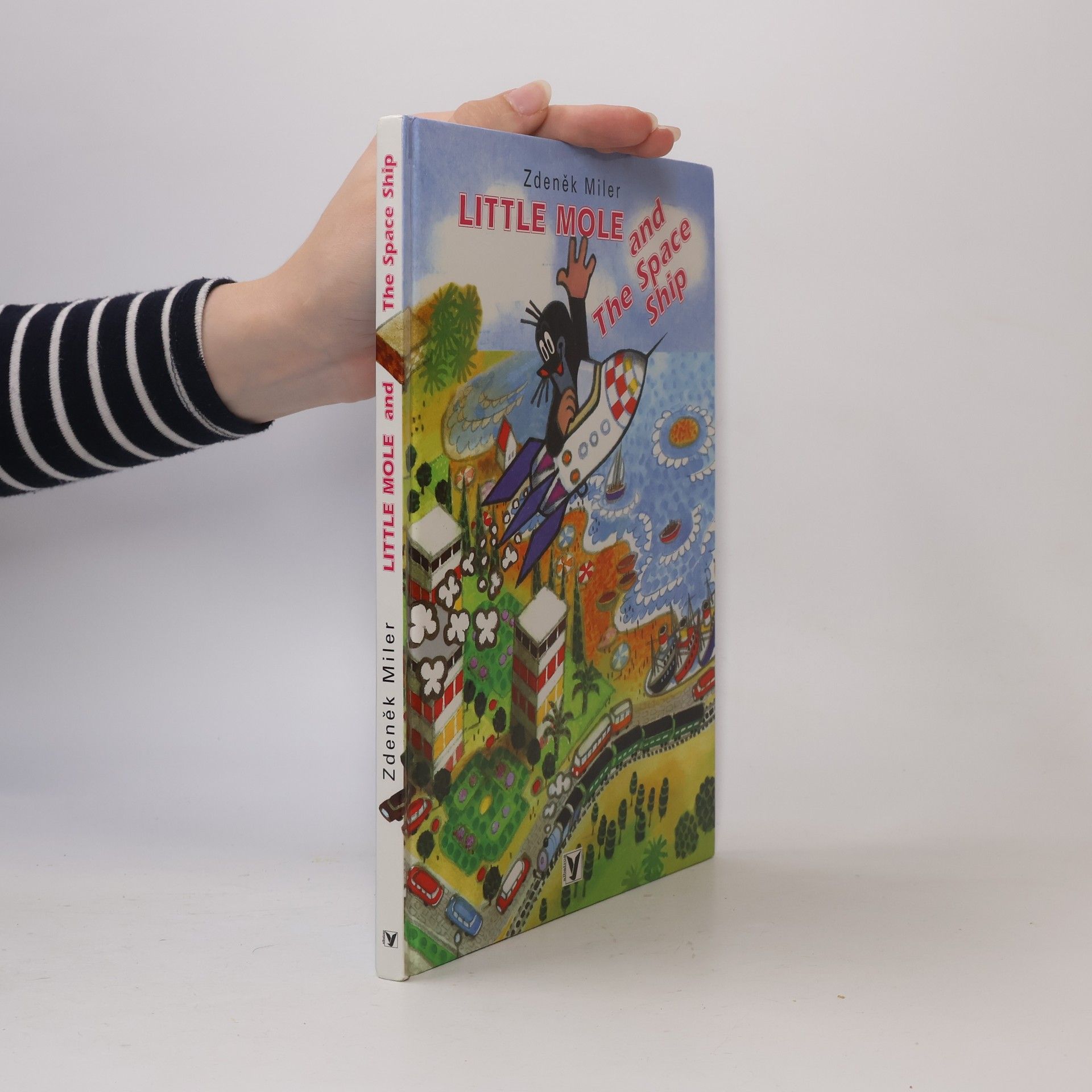 Zdeněk Miler Little Mole and the space ship