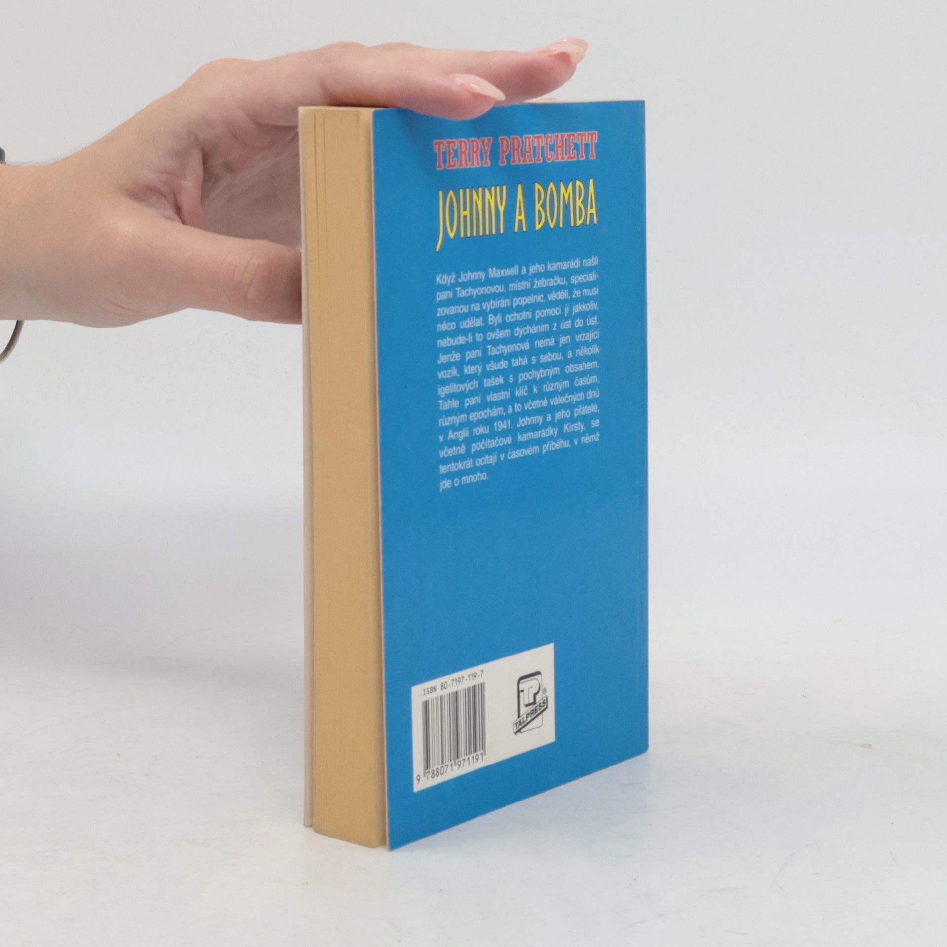Terry Pratchett Johnny a bomba