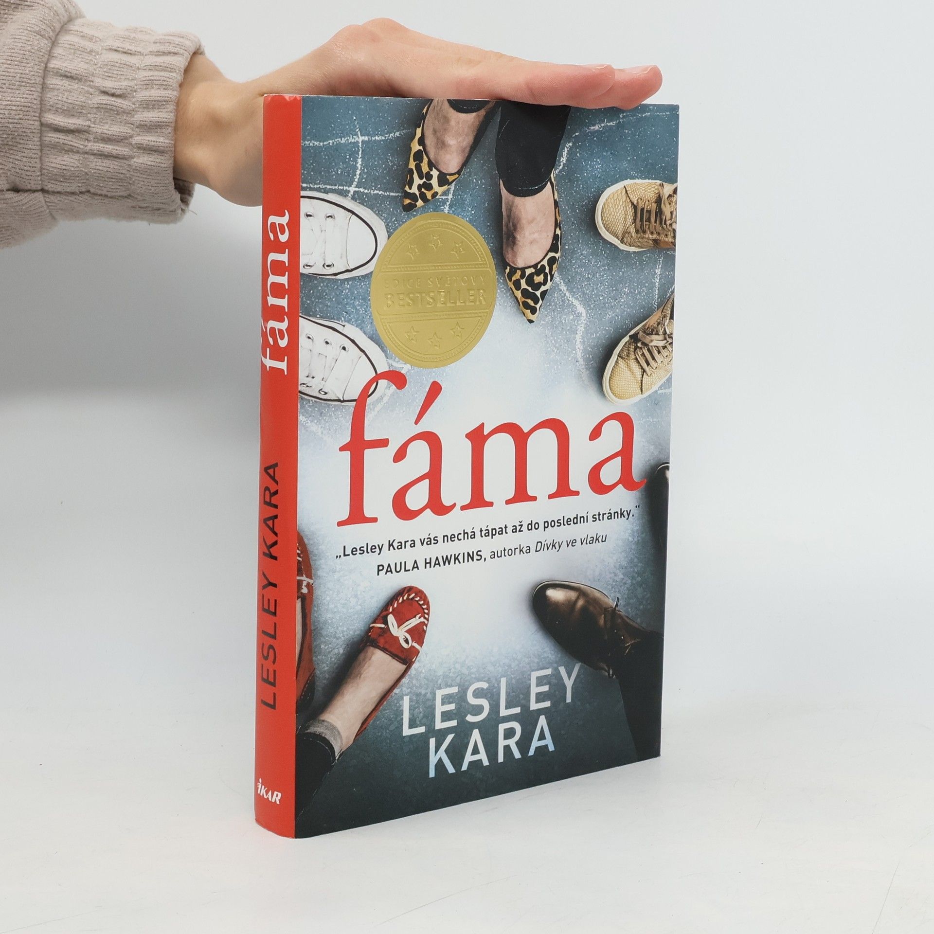 Lesley Kara Fáma