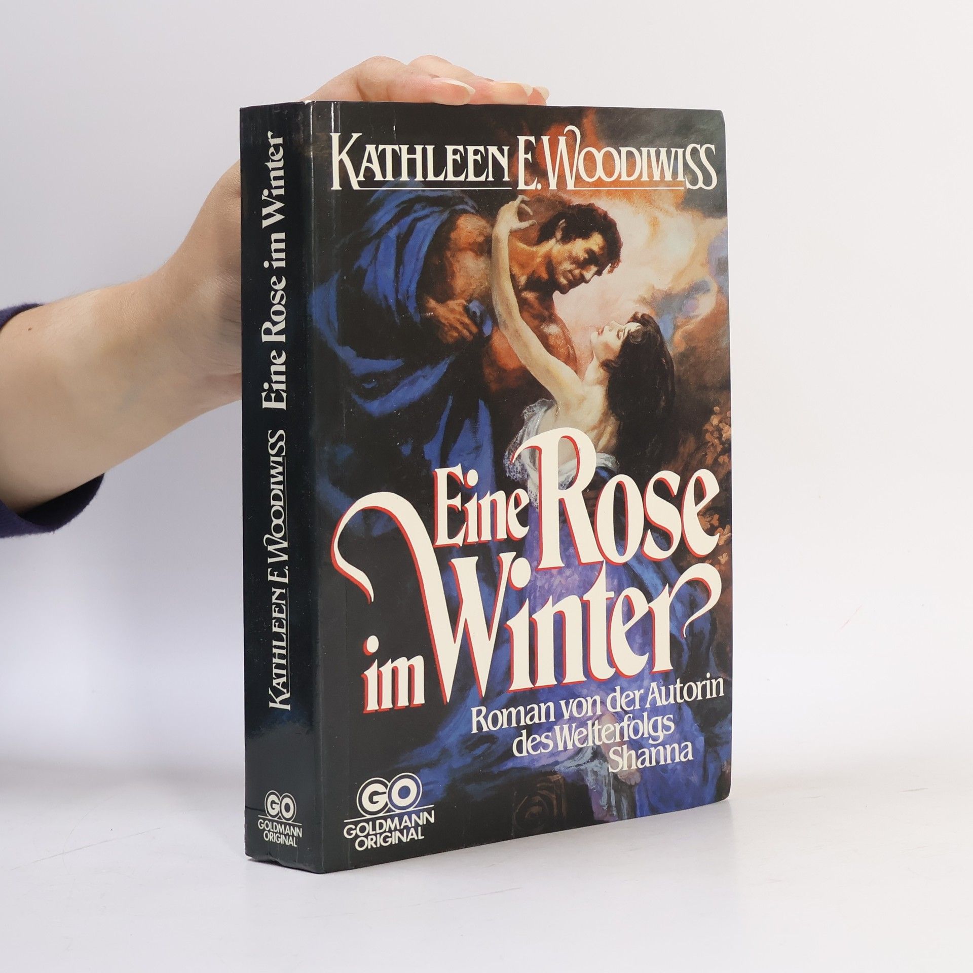 Kathleen E. Woodiwiss Eine Rose im Winter