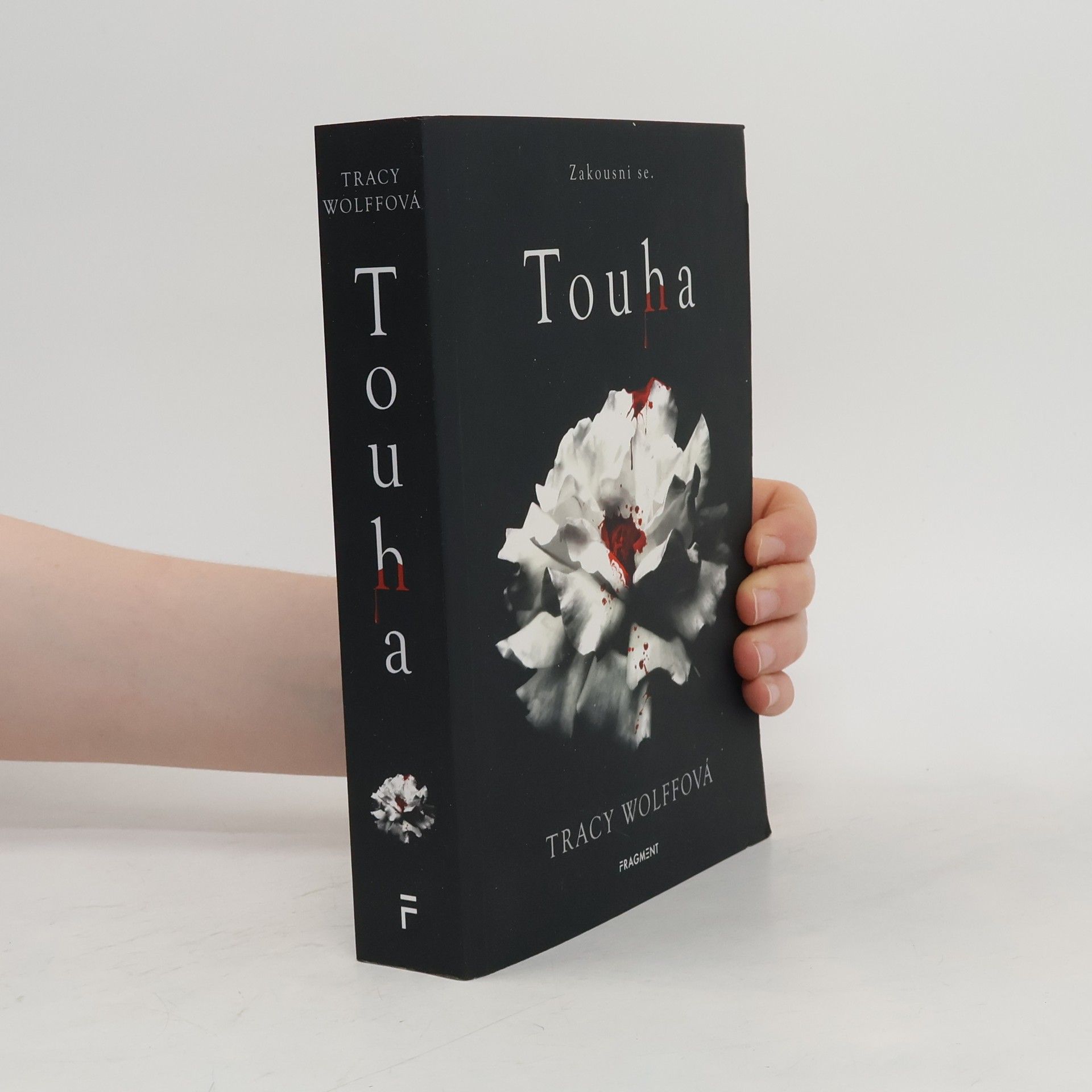 Tracy Wolff Touha
