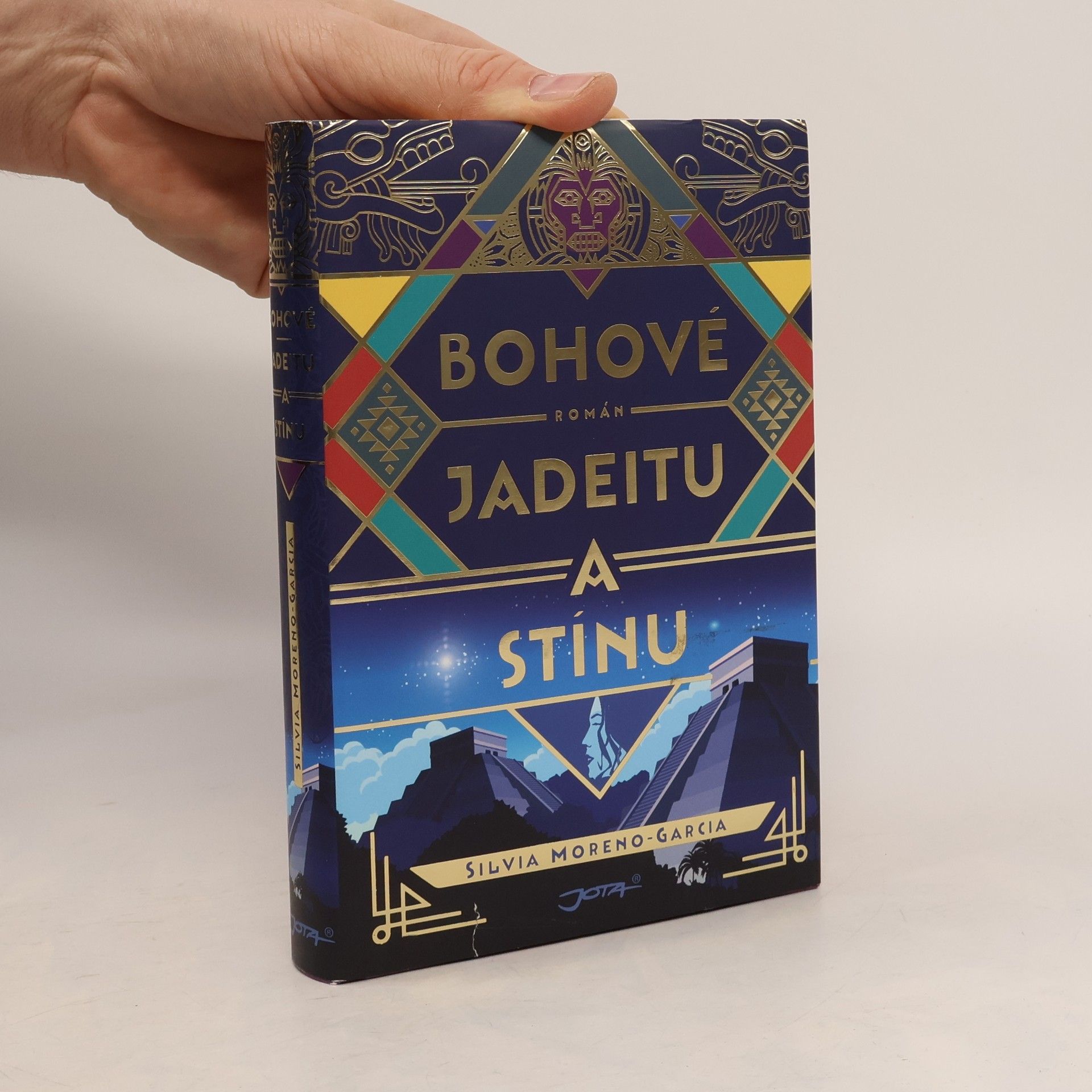 Silvia Moreno-Garcia Bohové jadeitu a stínu