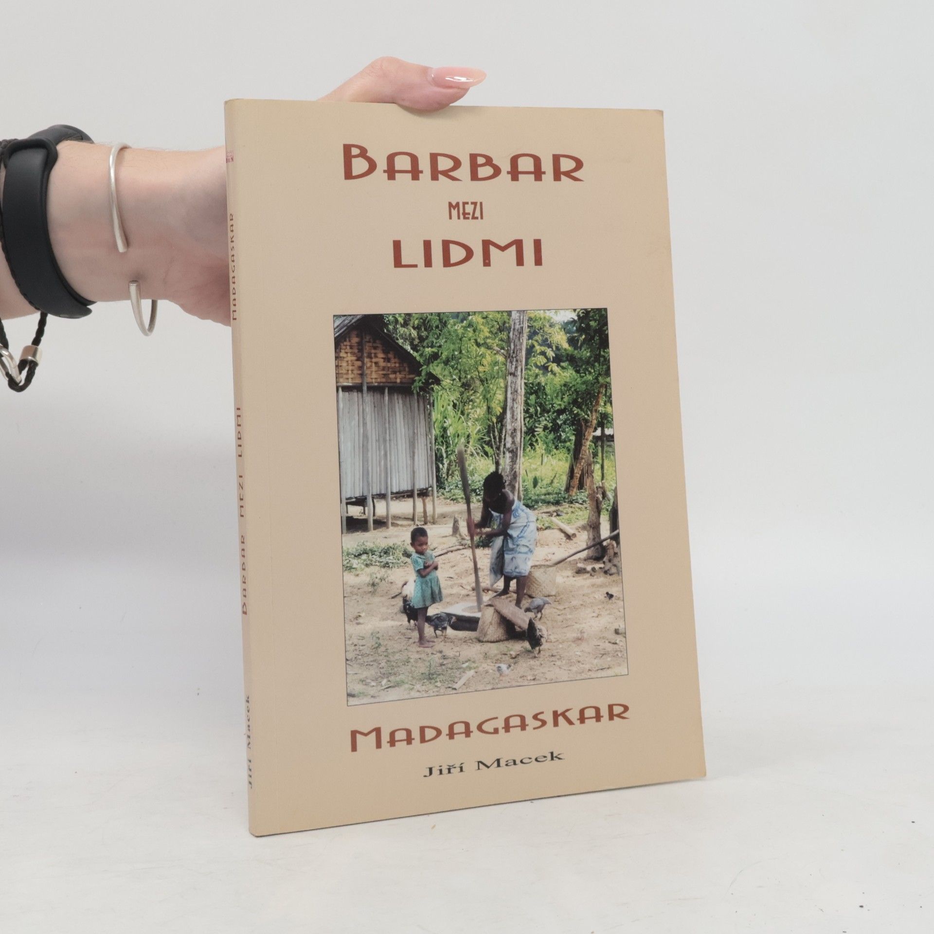 Jiří Macek Barbar mezi lidmi