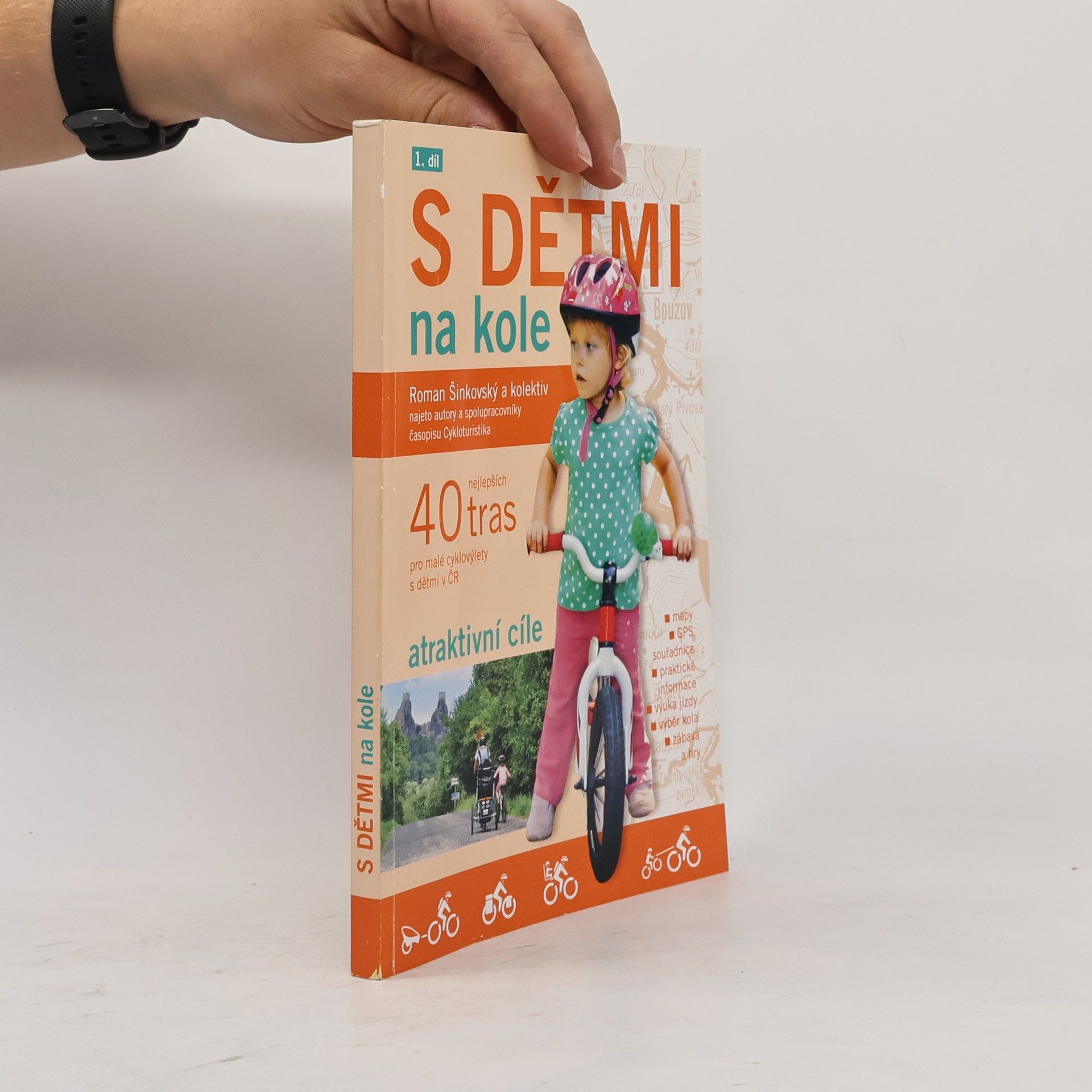 Various authors S dětmi na kole
