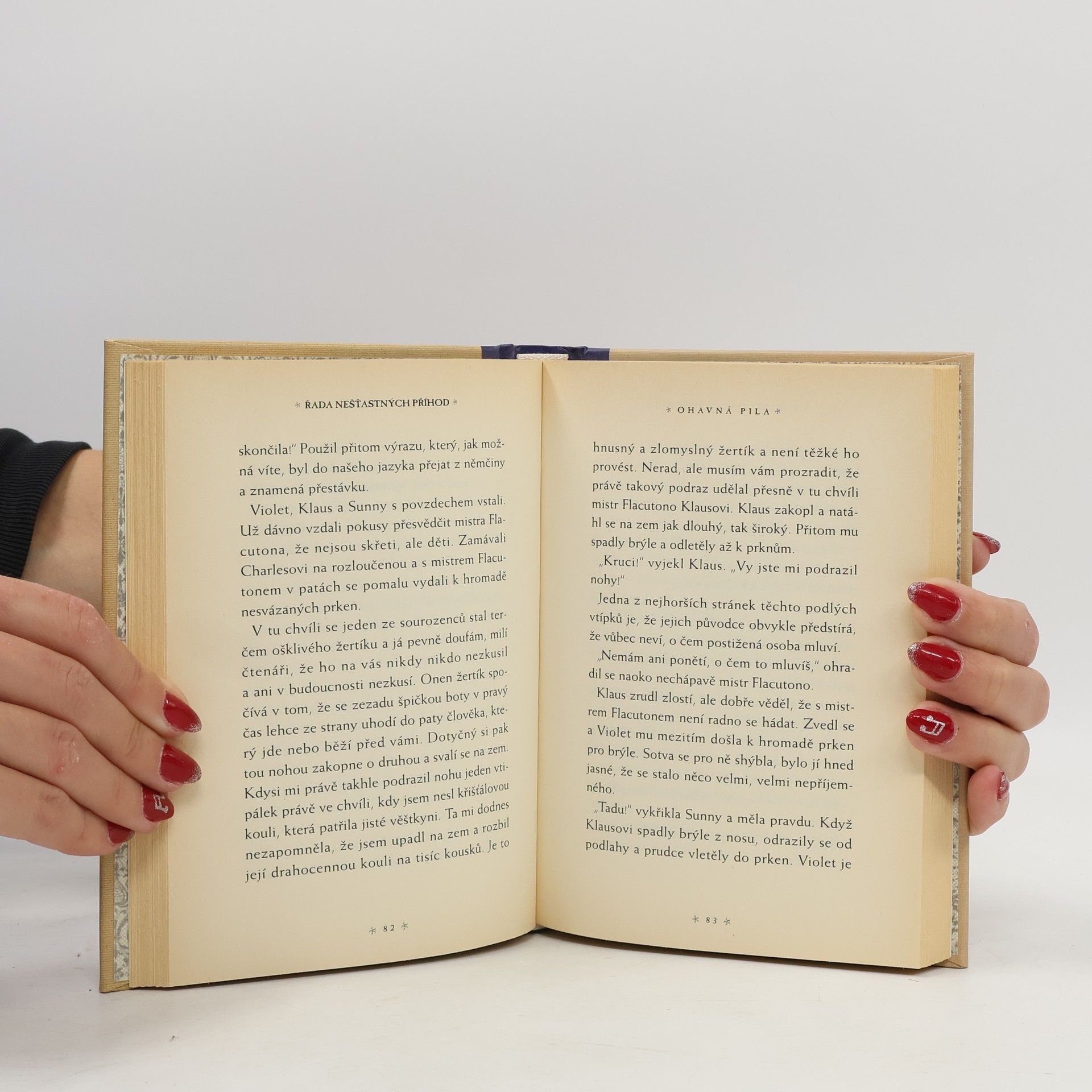 Lemony Snicket Řada nešťastných příhod. Kniha čtvrtá. Ohavná pila