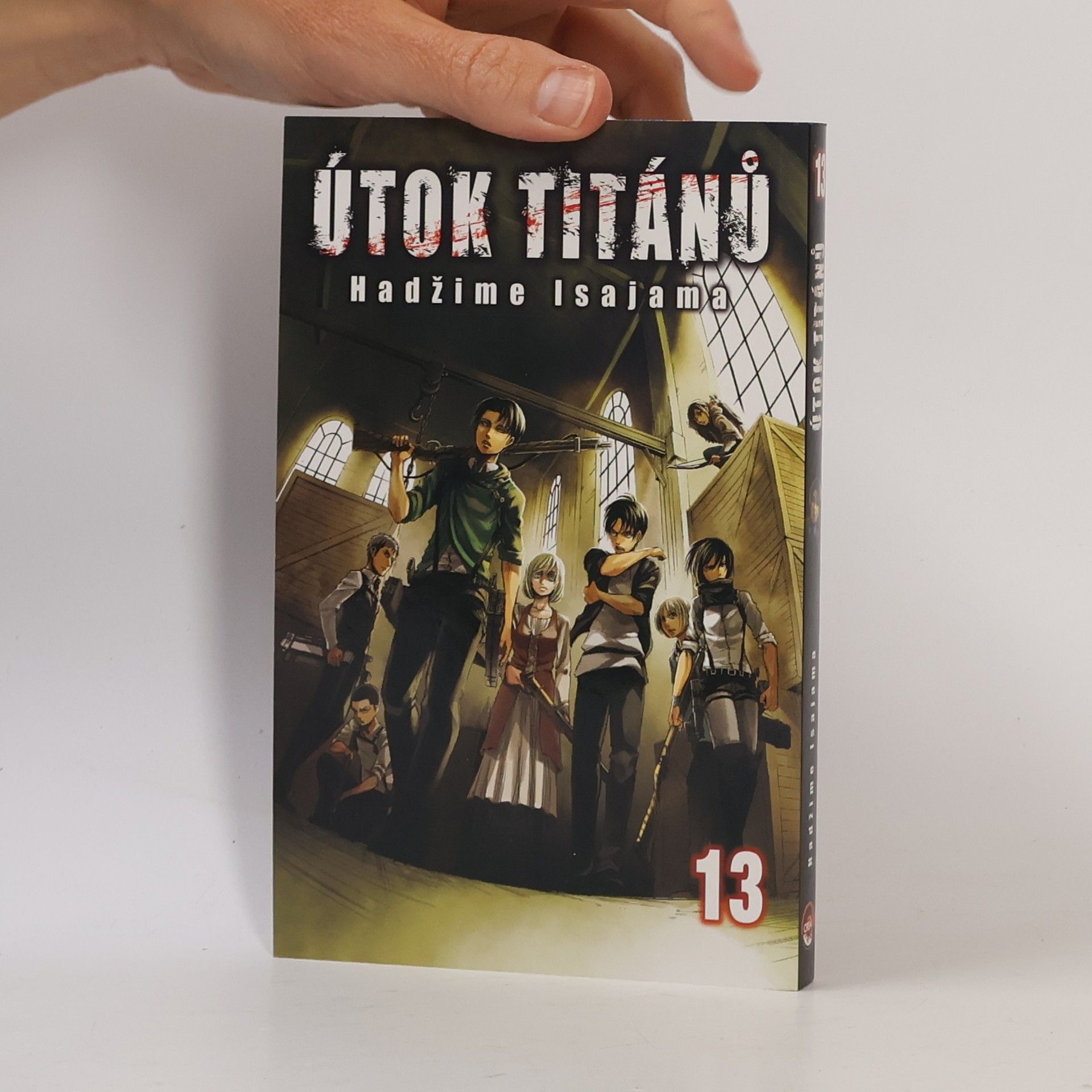 Hadžime Isajama Útok titánů 13