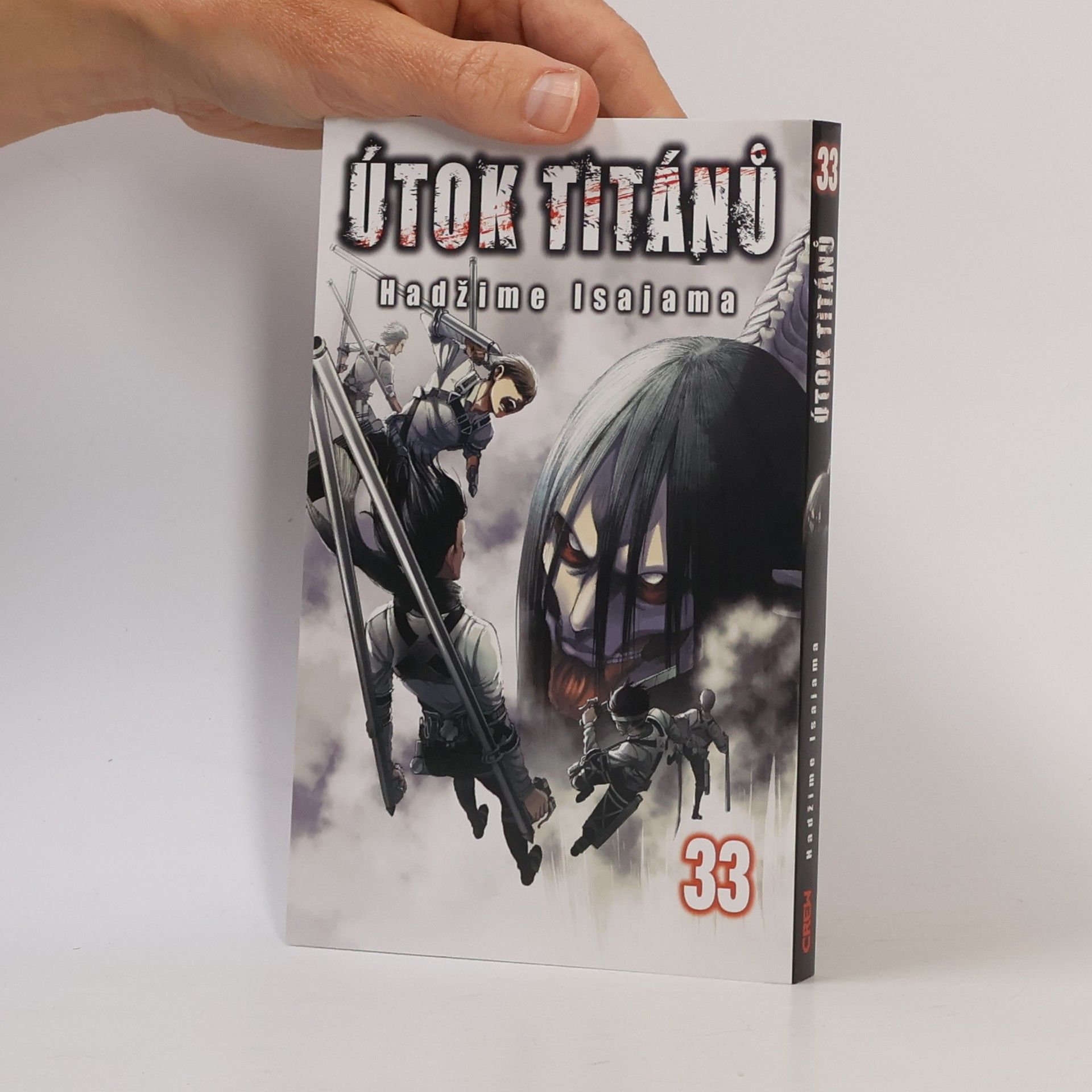 Hajime Isayama Útok titánů. 33