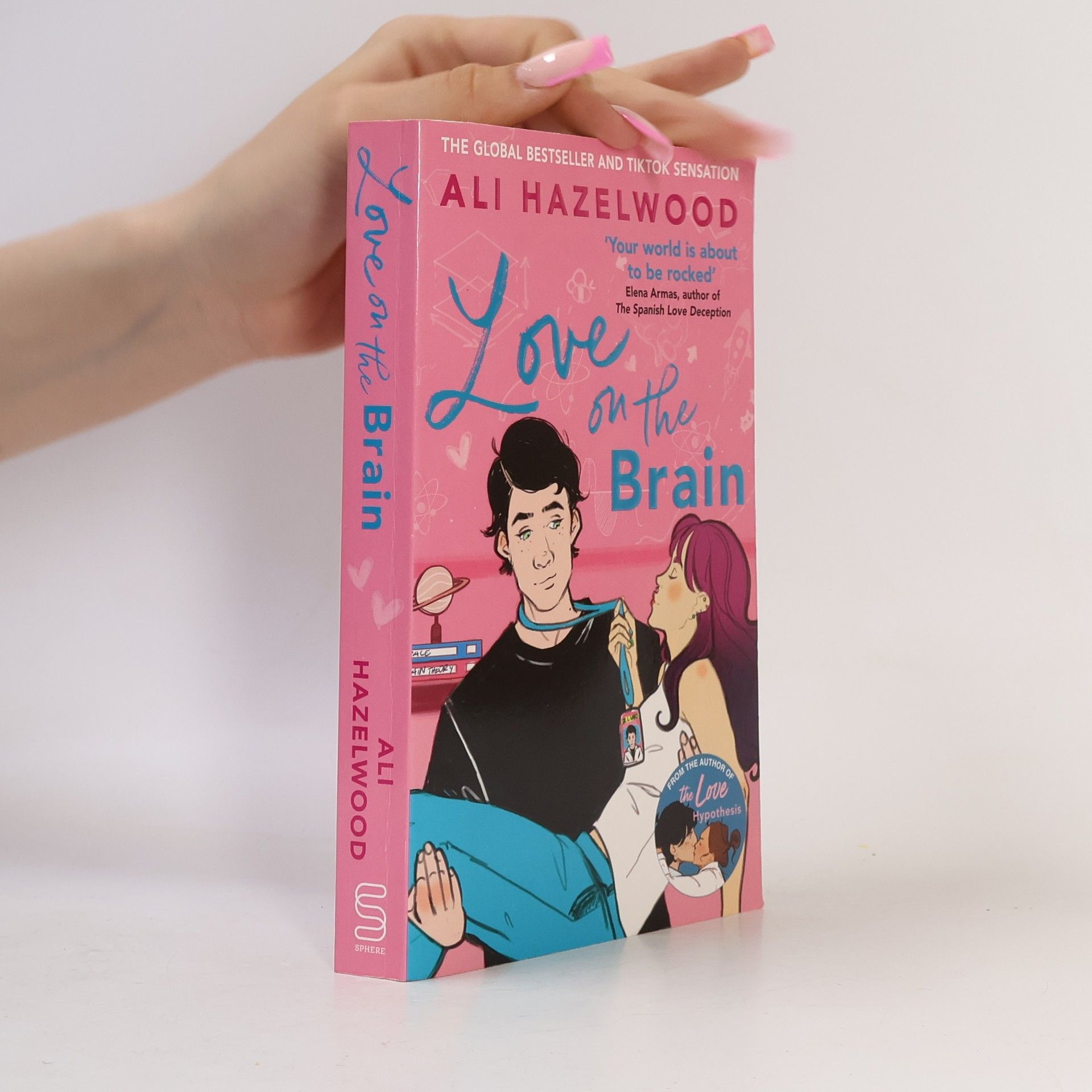 Ali Hazelwood Love on the Brain