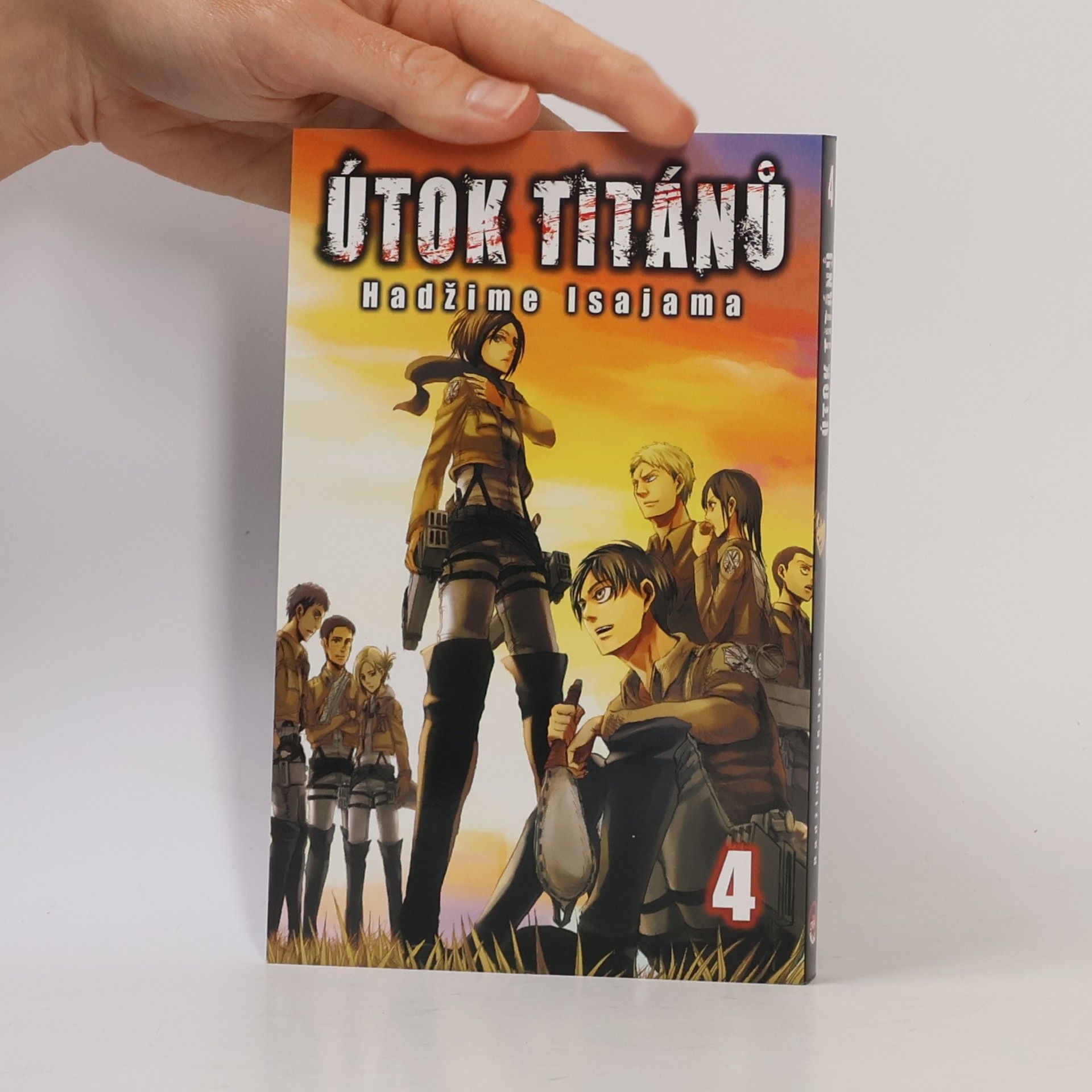 Hajime Isayama Útok titánů. 4