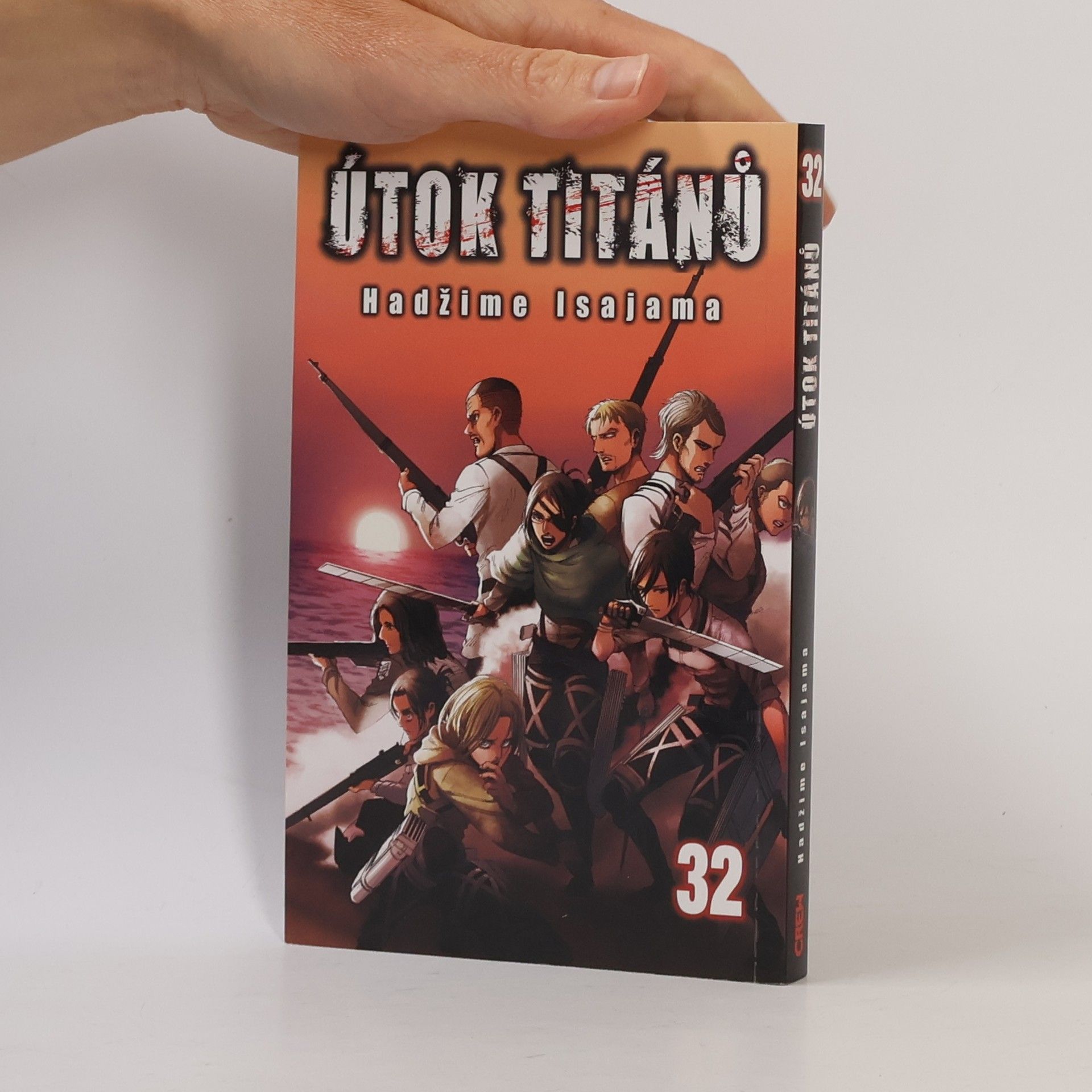 Hajime Isayama Útok titánů. 32