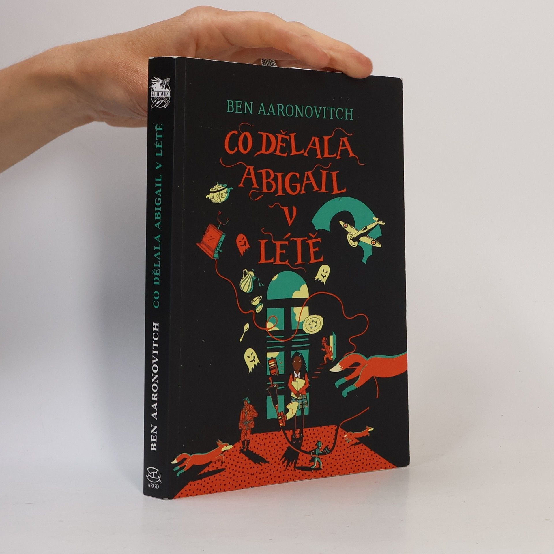 Ben Aaronovitch Co dělala Abigail v létě