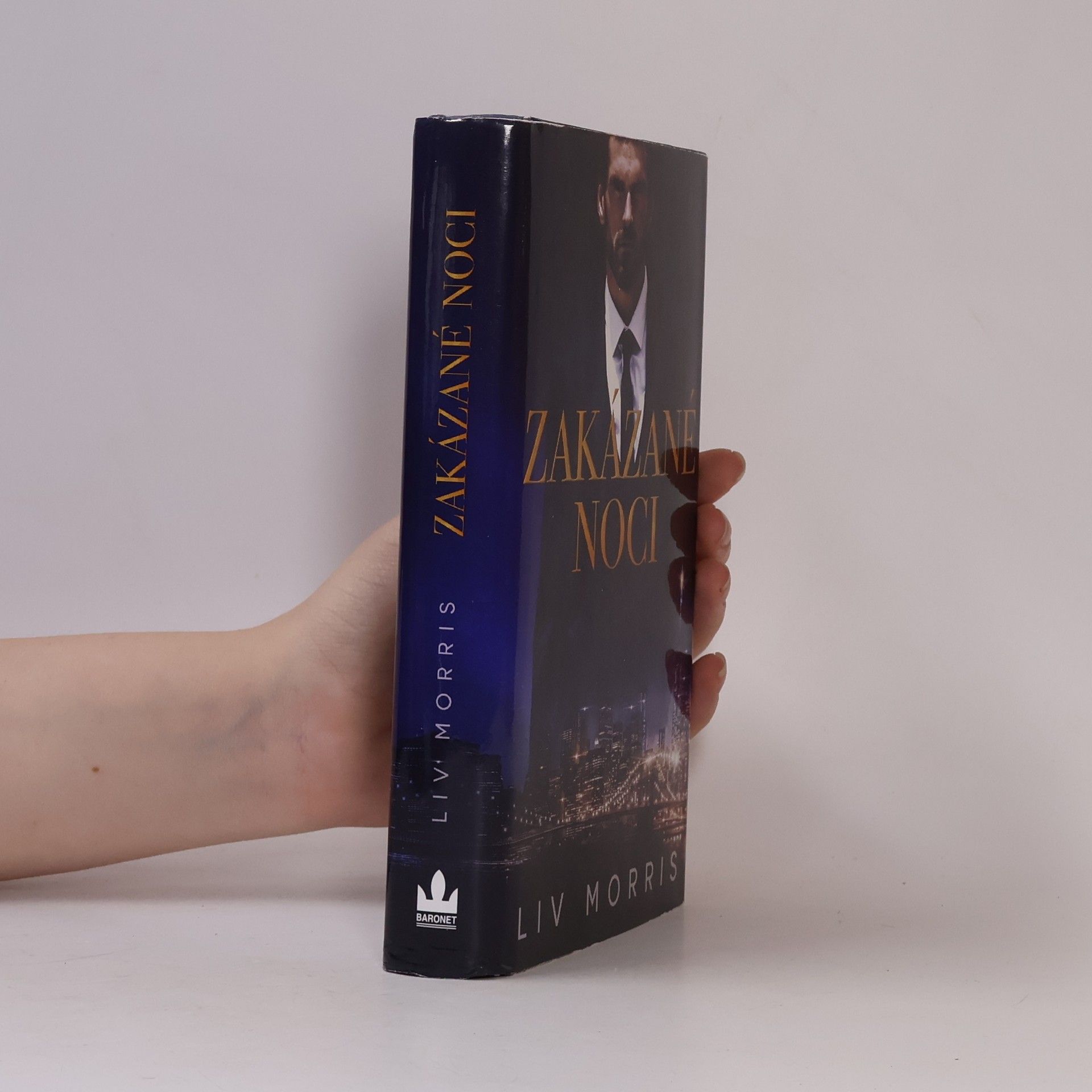 Liv Morris Zakázané noci
