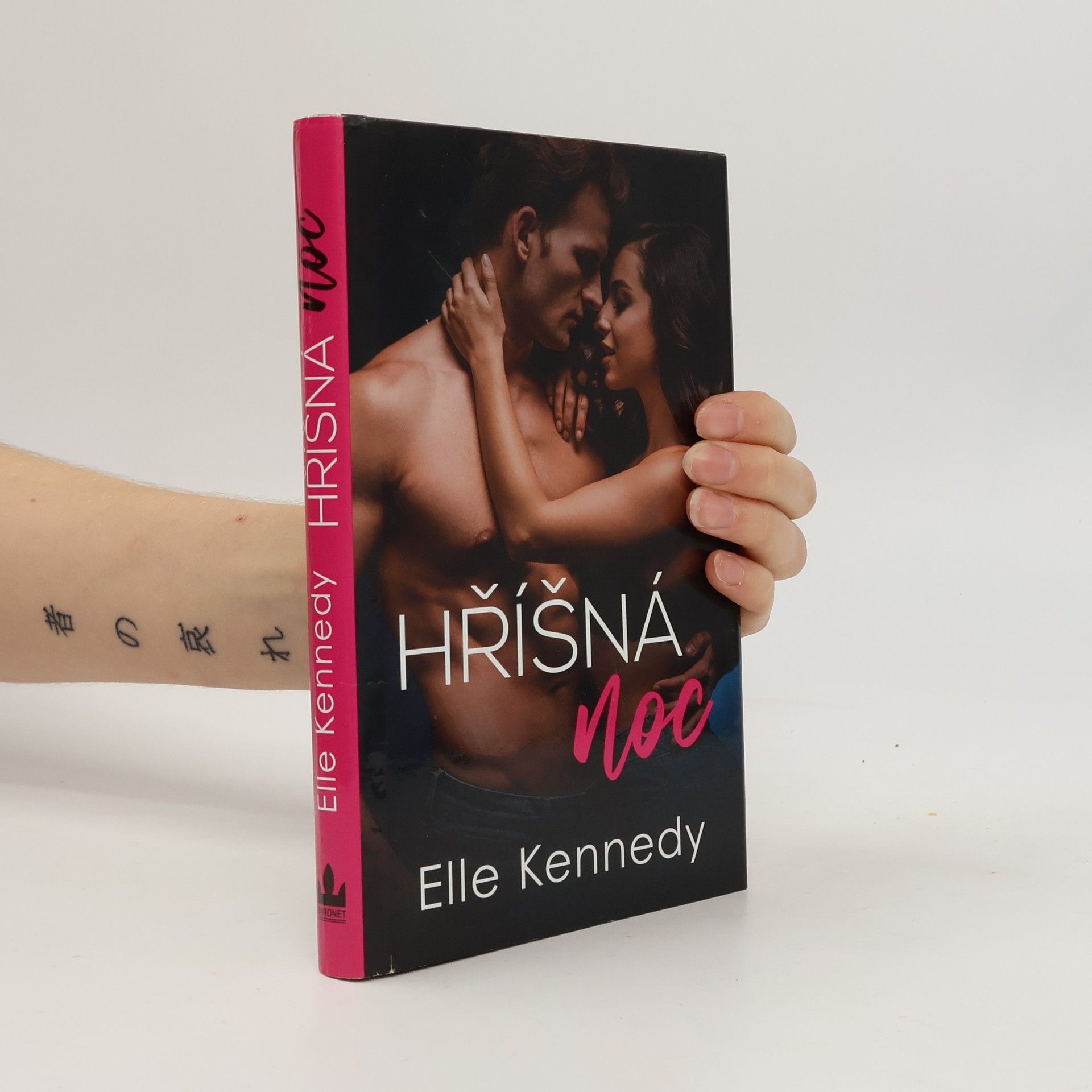 Elle Kennedy Hříšná noc
