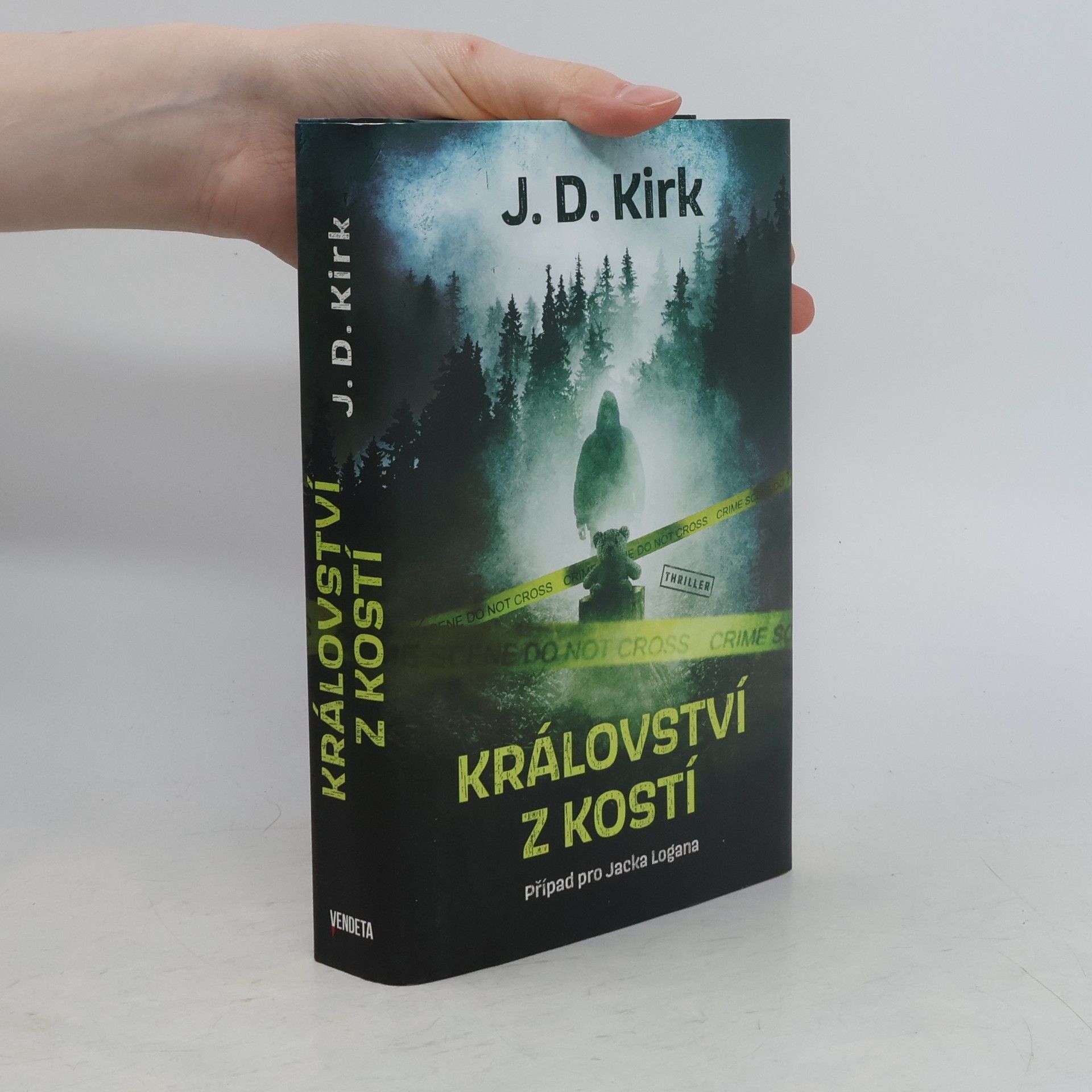 Paul Kirk Království z kostí