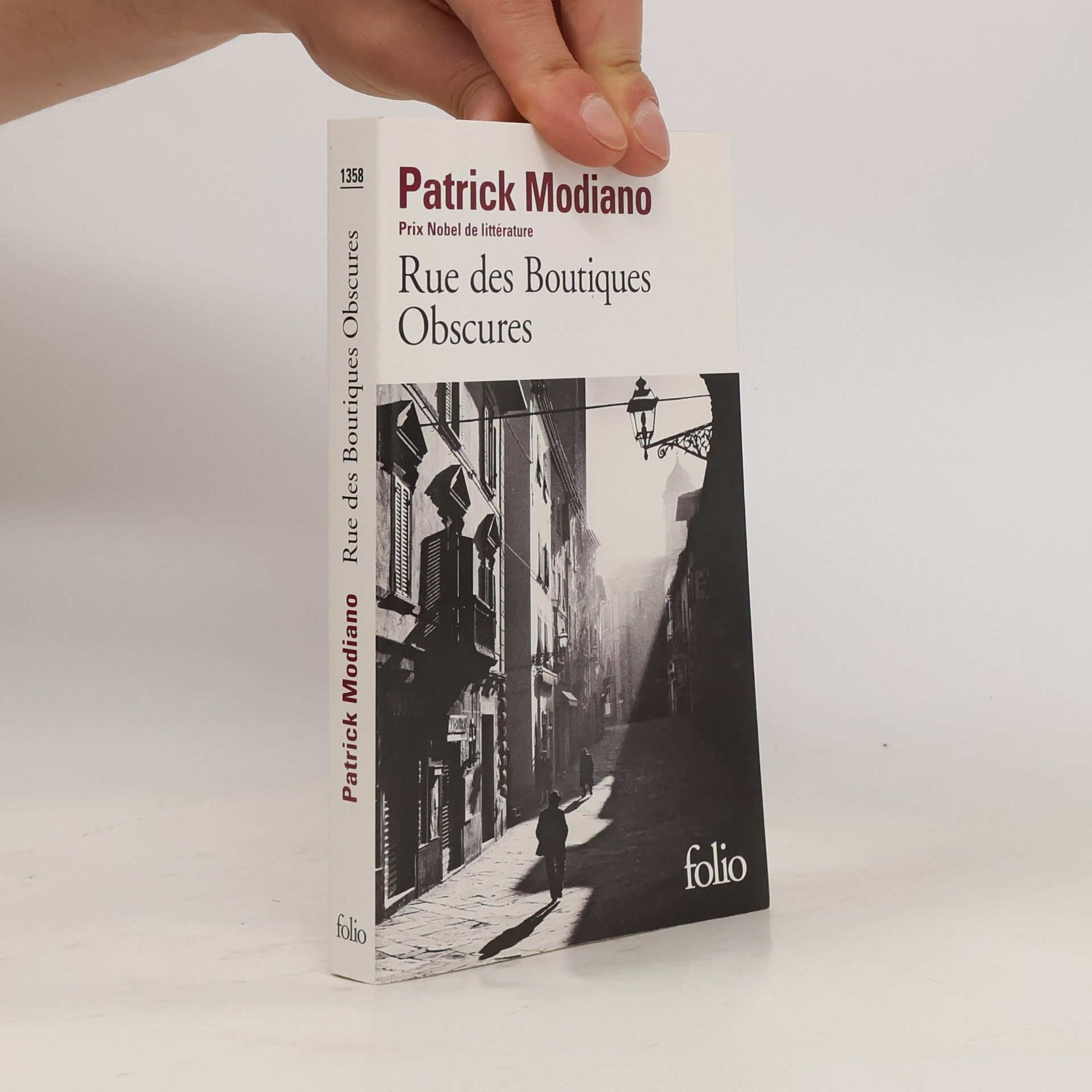 Patrick Modiano Rue des Boutiques Obscures