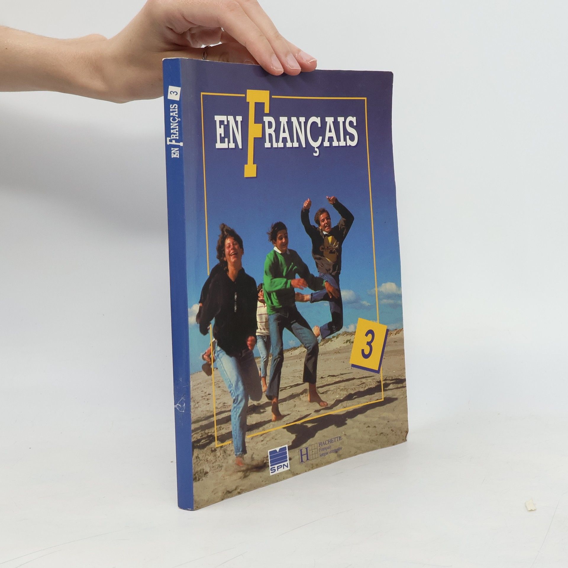 En Francais 3