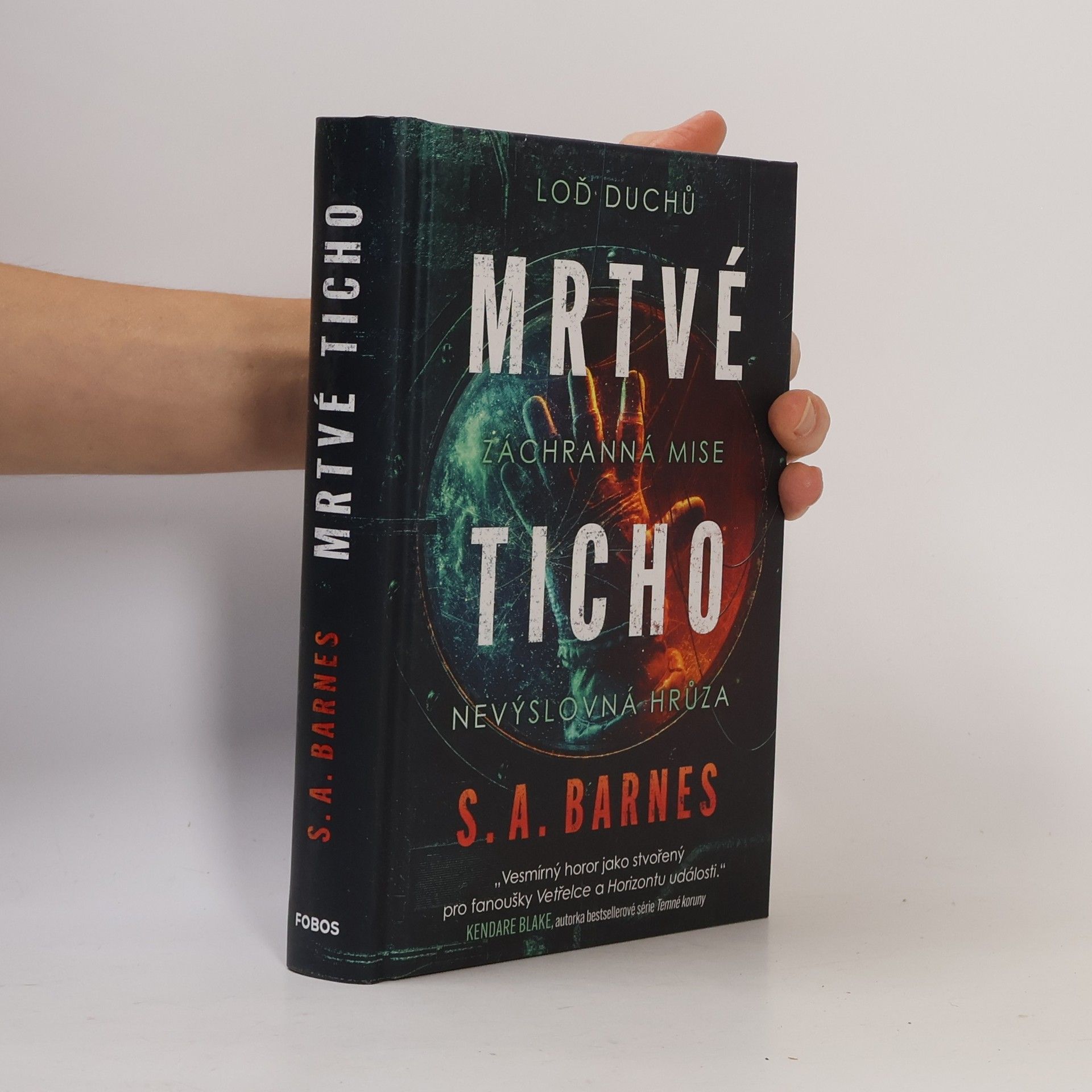S. A. Barnes Mrtvé ticho