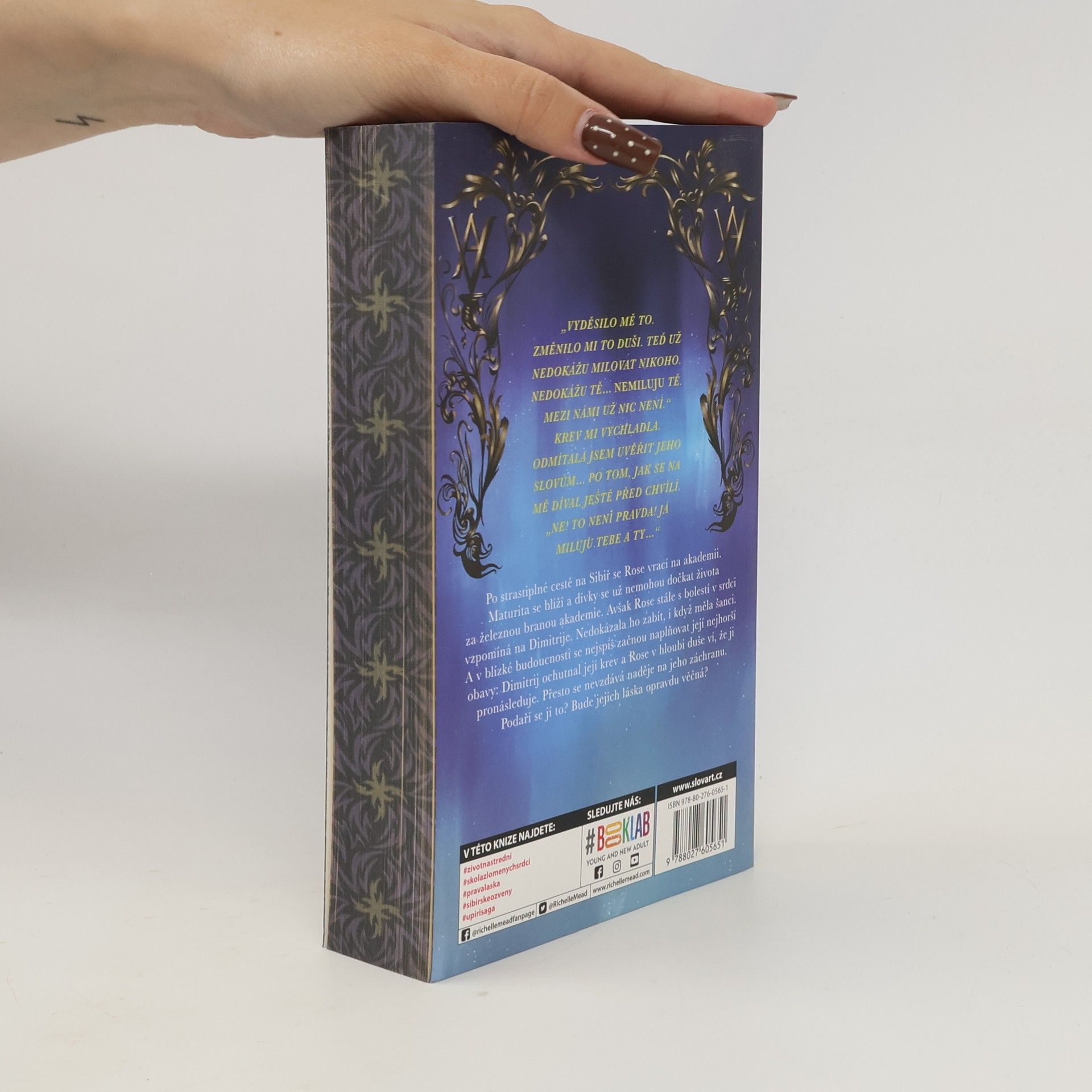Richelle Mead Vampýrská akademie 5: Spoutáni magií