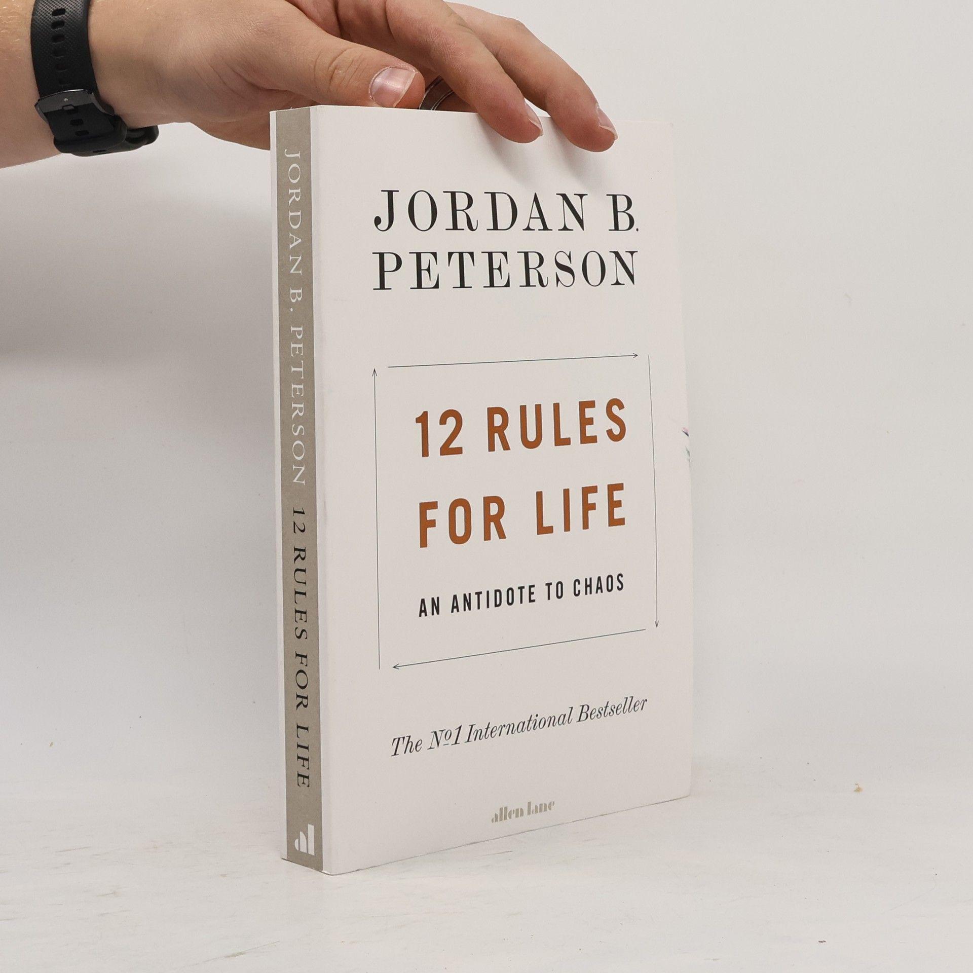 Jordan Peterson 12 rules for life. An antidote to chaos