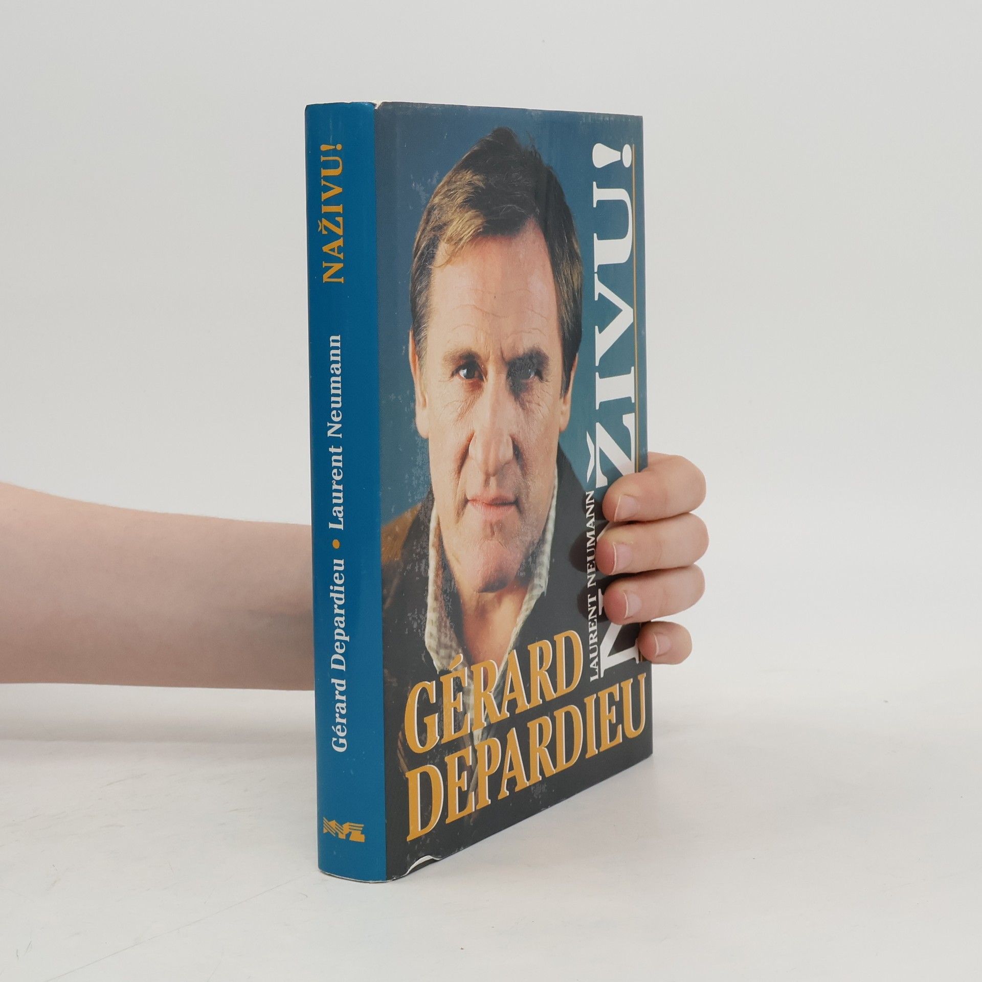 Gérard Depardieu Naživu!