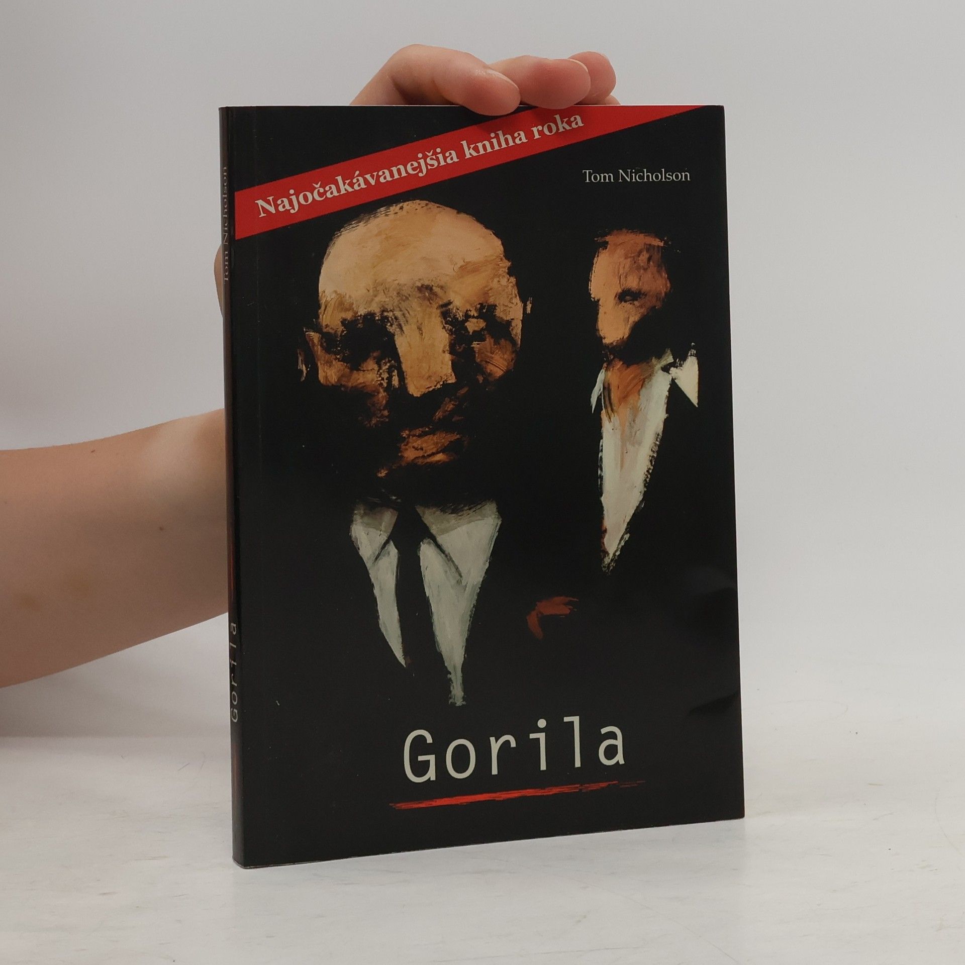 Tom Nicholson Gorila