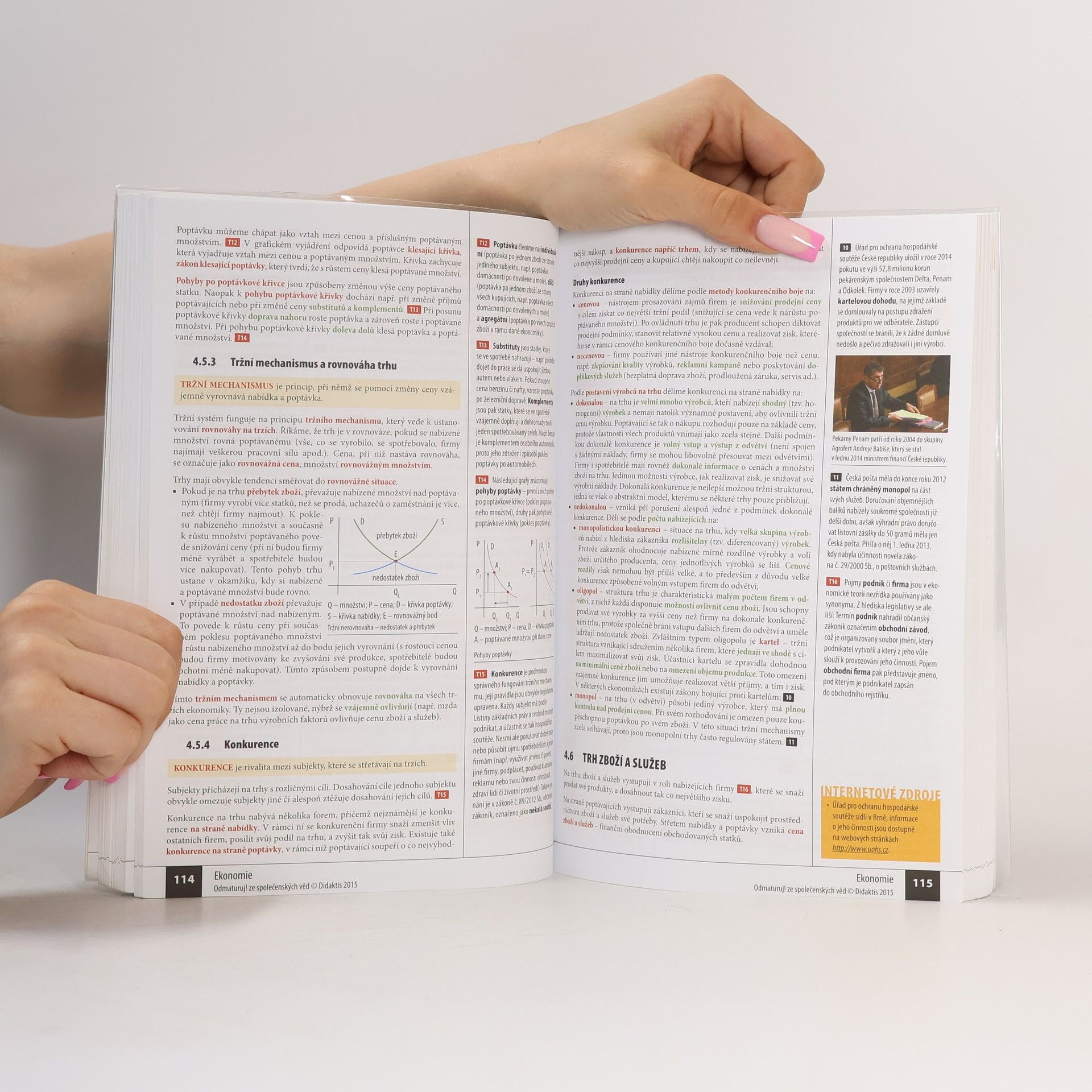 Autorenkollektiv Odmaturuj! ze společenských věd