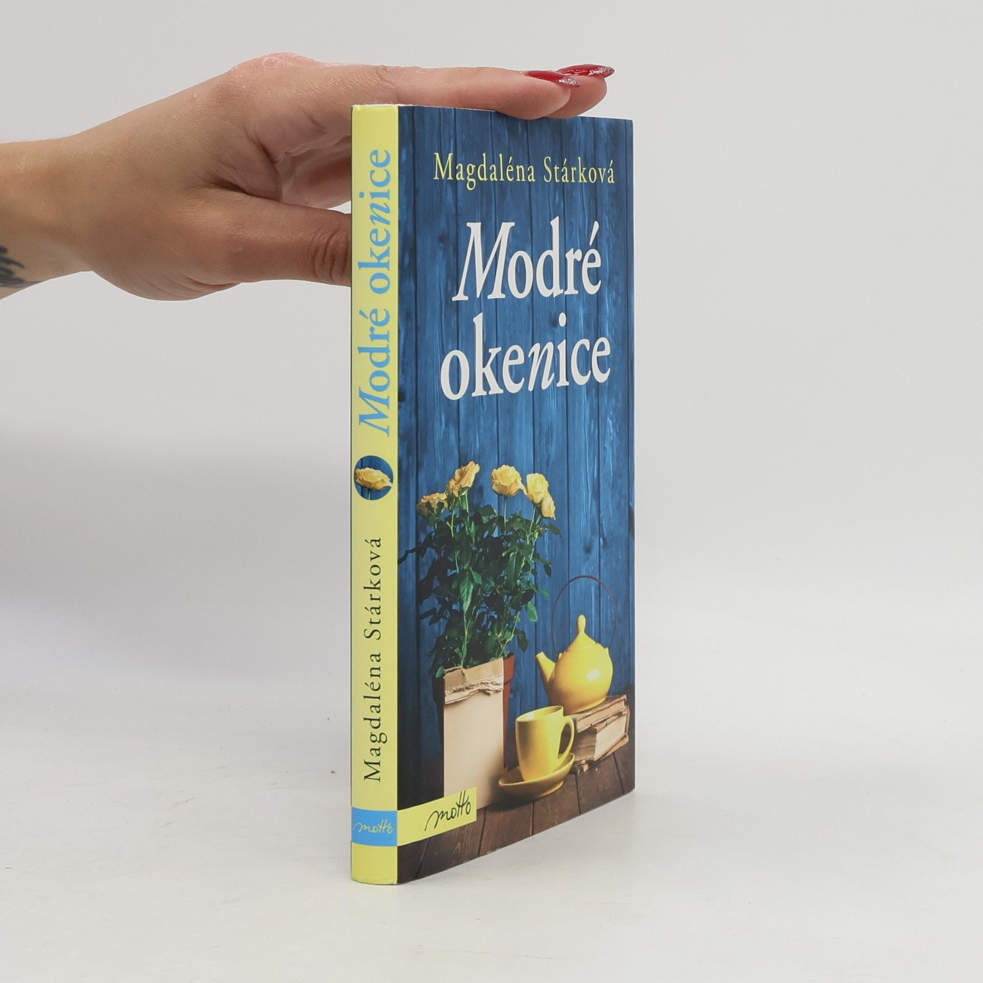 Modré okenice