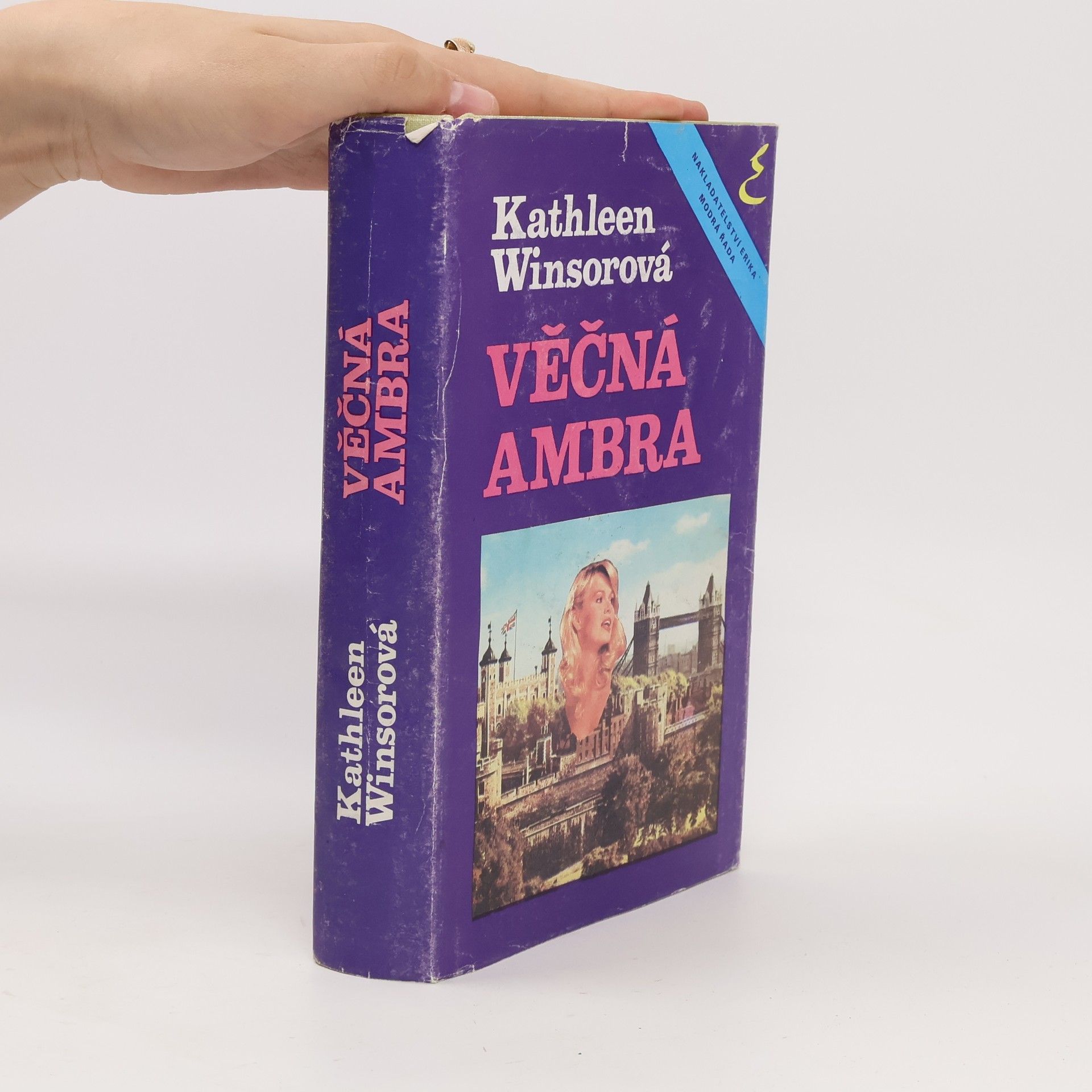 Kathleen Winsor Věčná Ambra