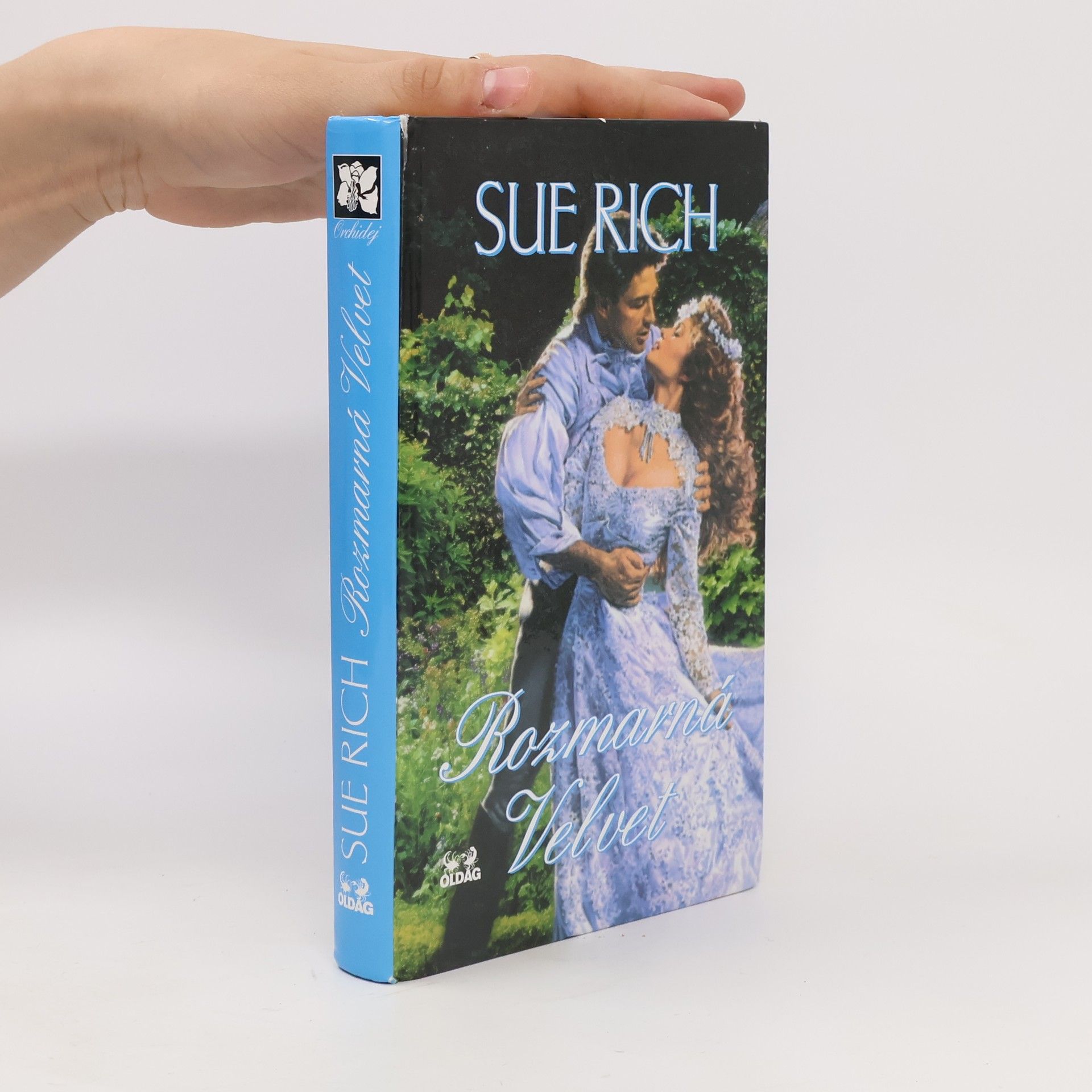 Sue Rich Rozmarná Velvet