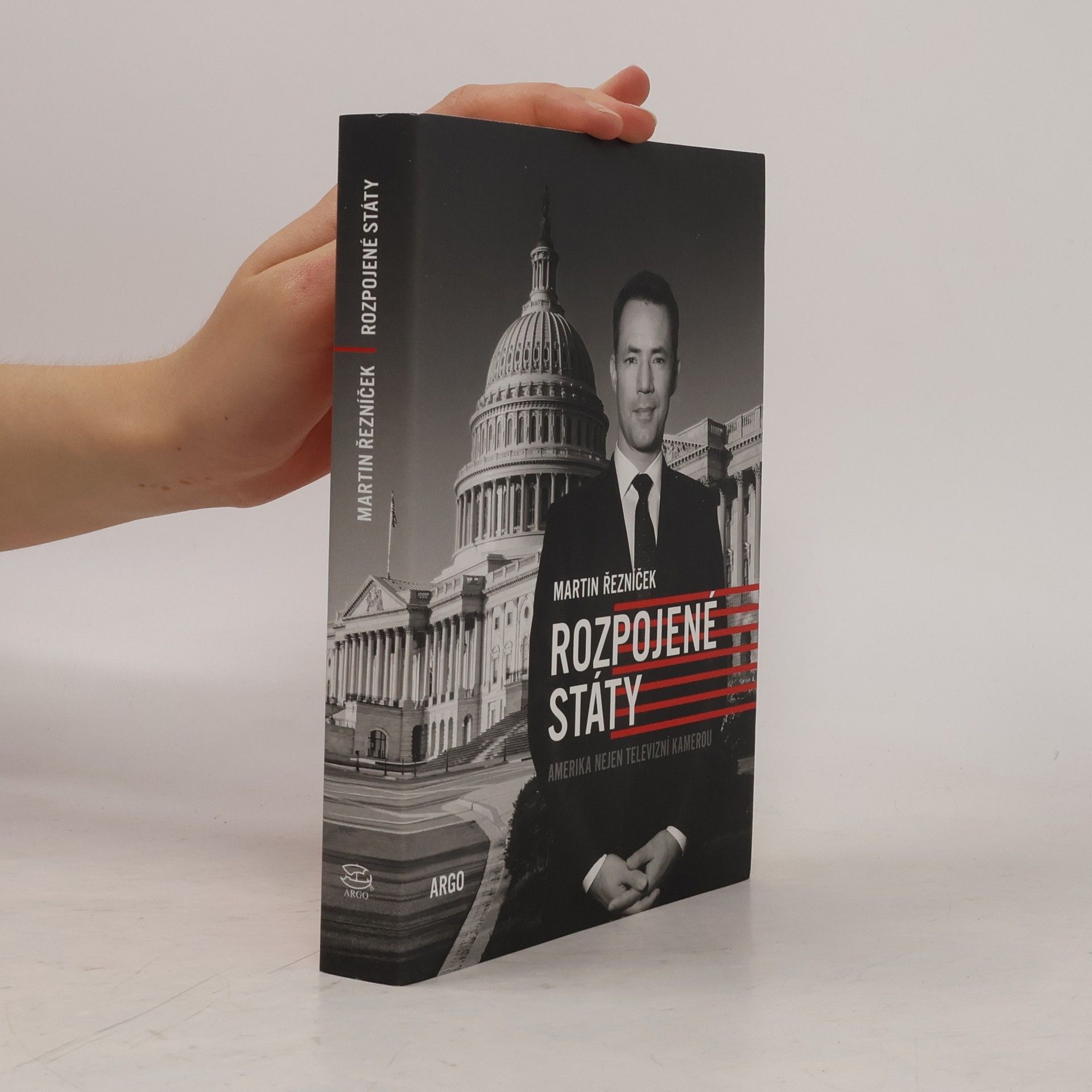 Martin Řezníček Rozpojené státy: Amerika nejen televizní kamerou