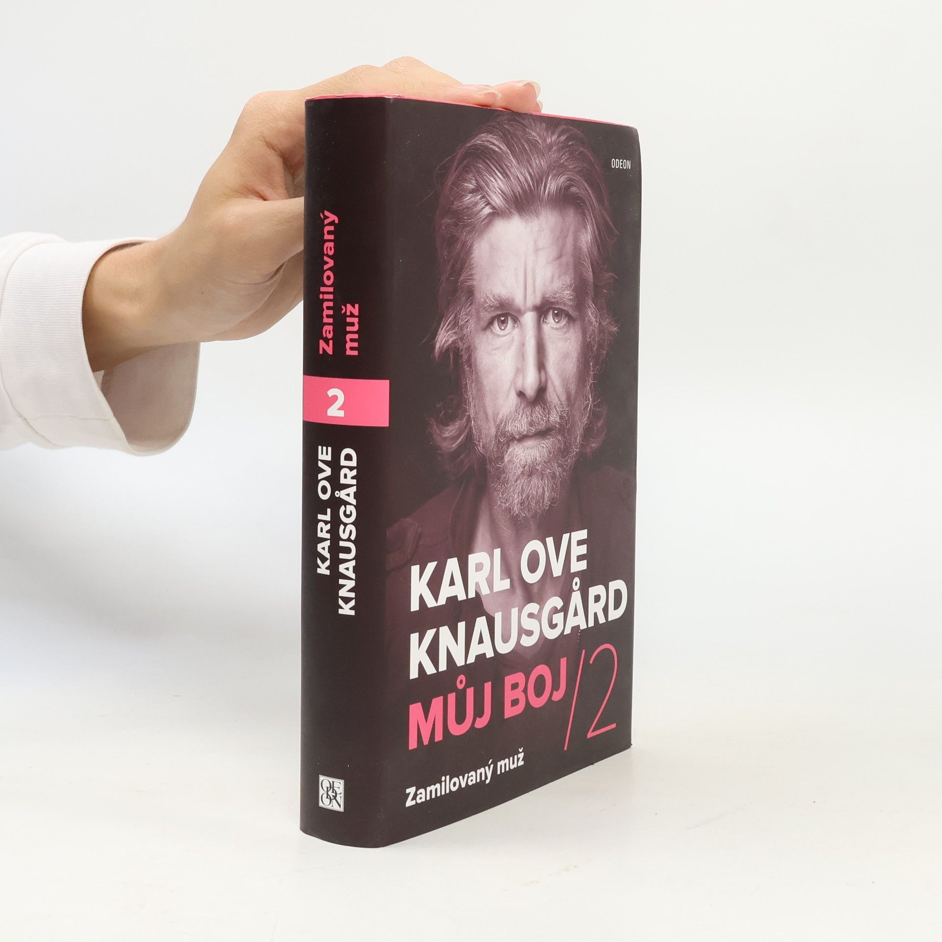 Karl Ove Knausgård Zamilovaný muž. Můj boj 2