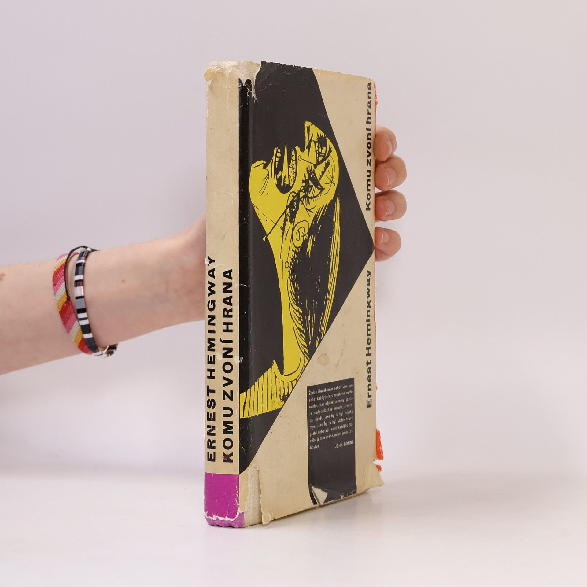Ernest Hemingway Komu zvoní hrana