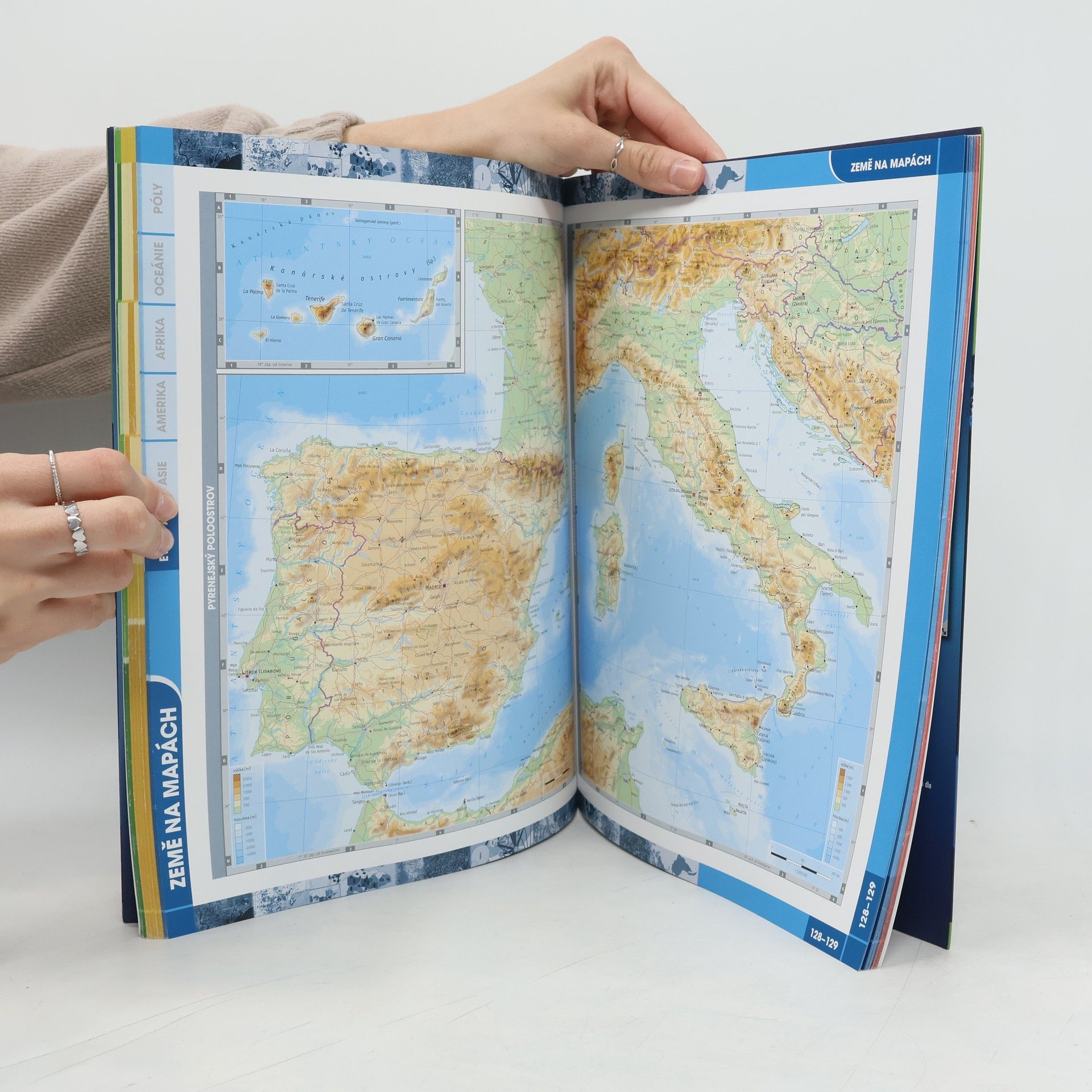 Martin Hanus Školní atlas dnešního světa